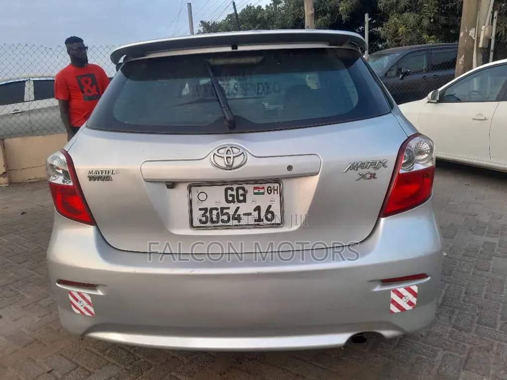 Toyota Matrix 2010 Silver