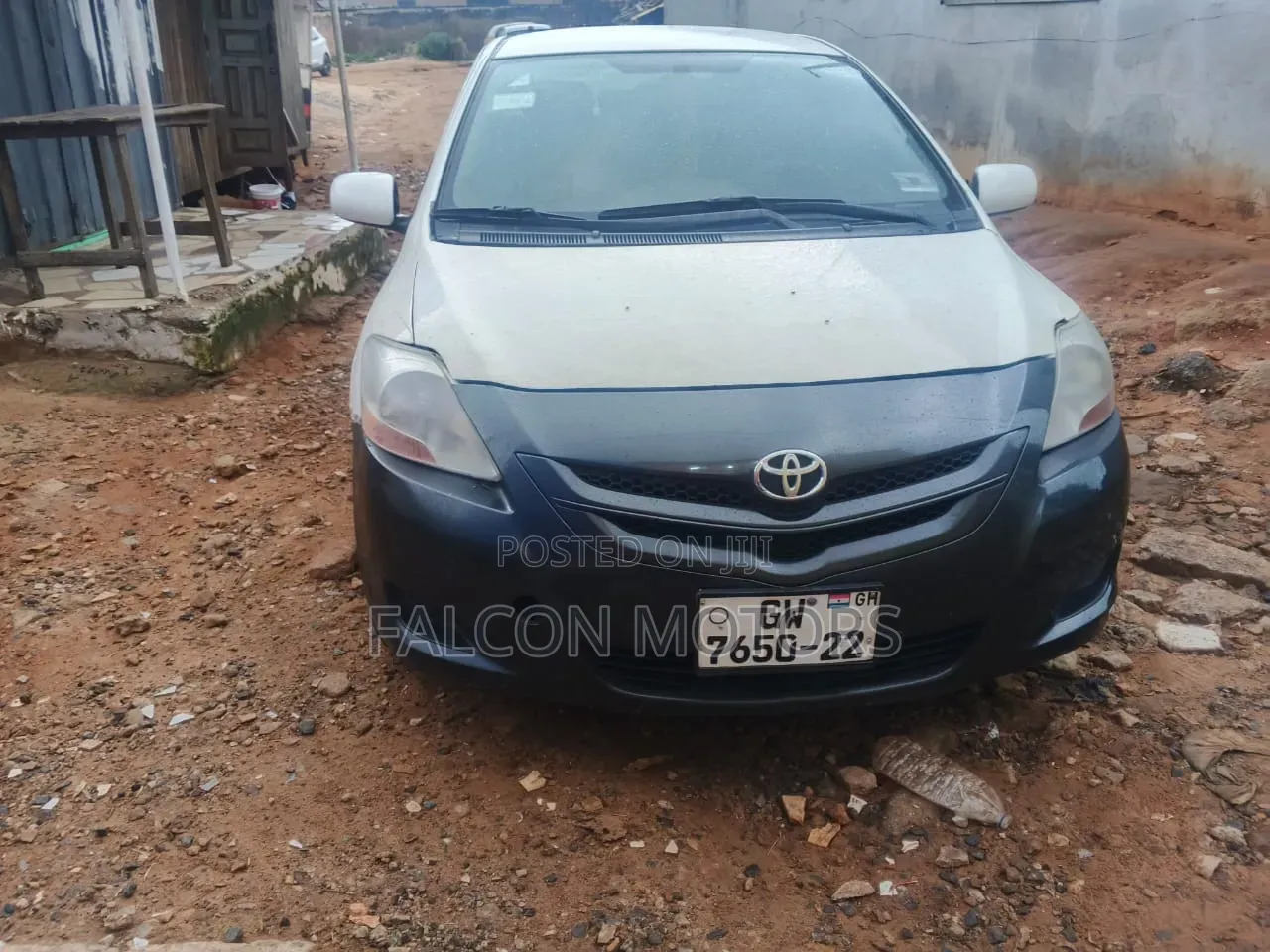 Toyota Yaris 2010 White