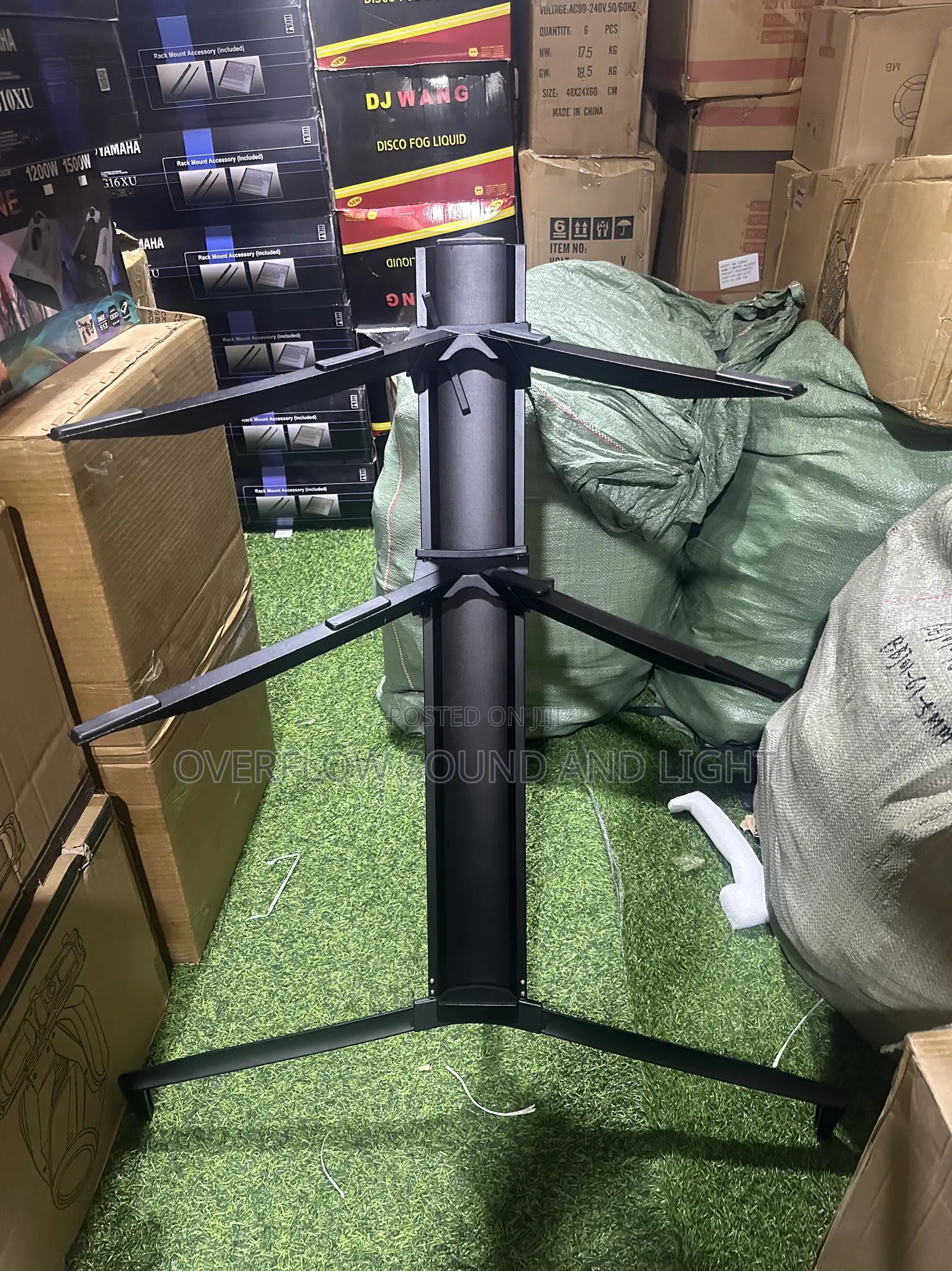 Heavy Duty Black Tower Keyboard Stand