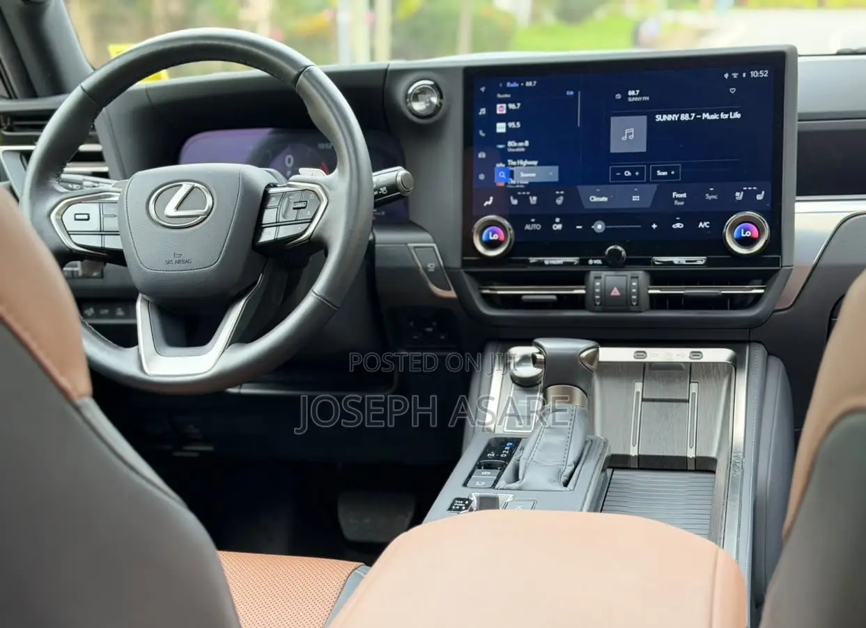 Lexus GX 550 Luxury 4WD 2025 White