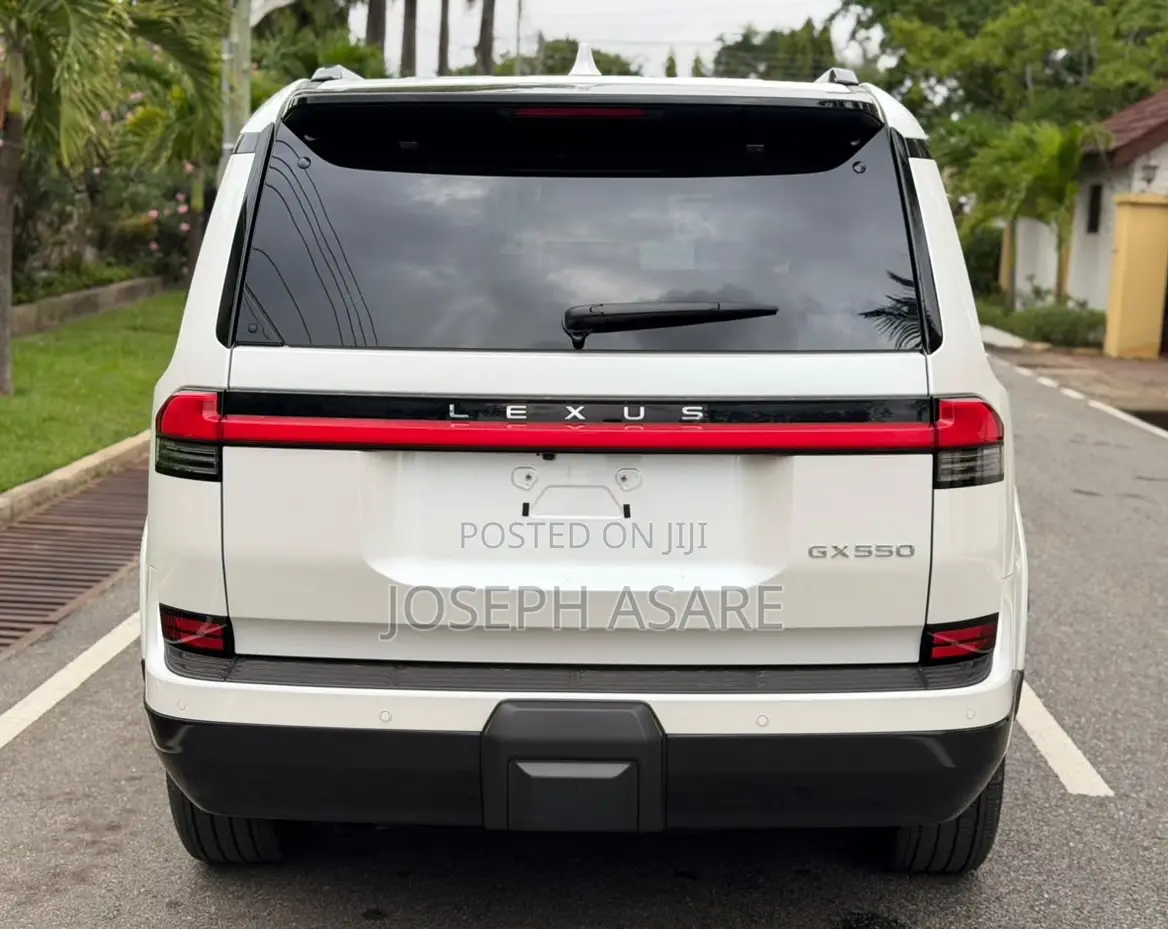 Lexus GX 550 Luxury 4WD 2025 White