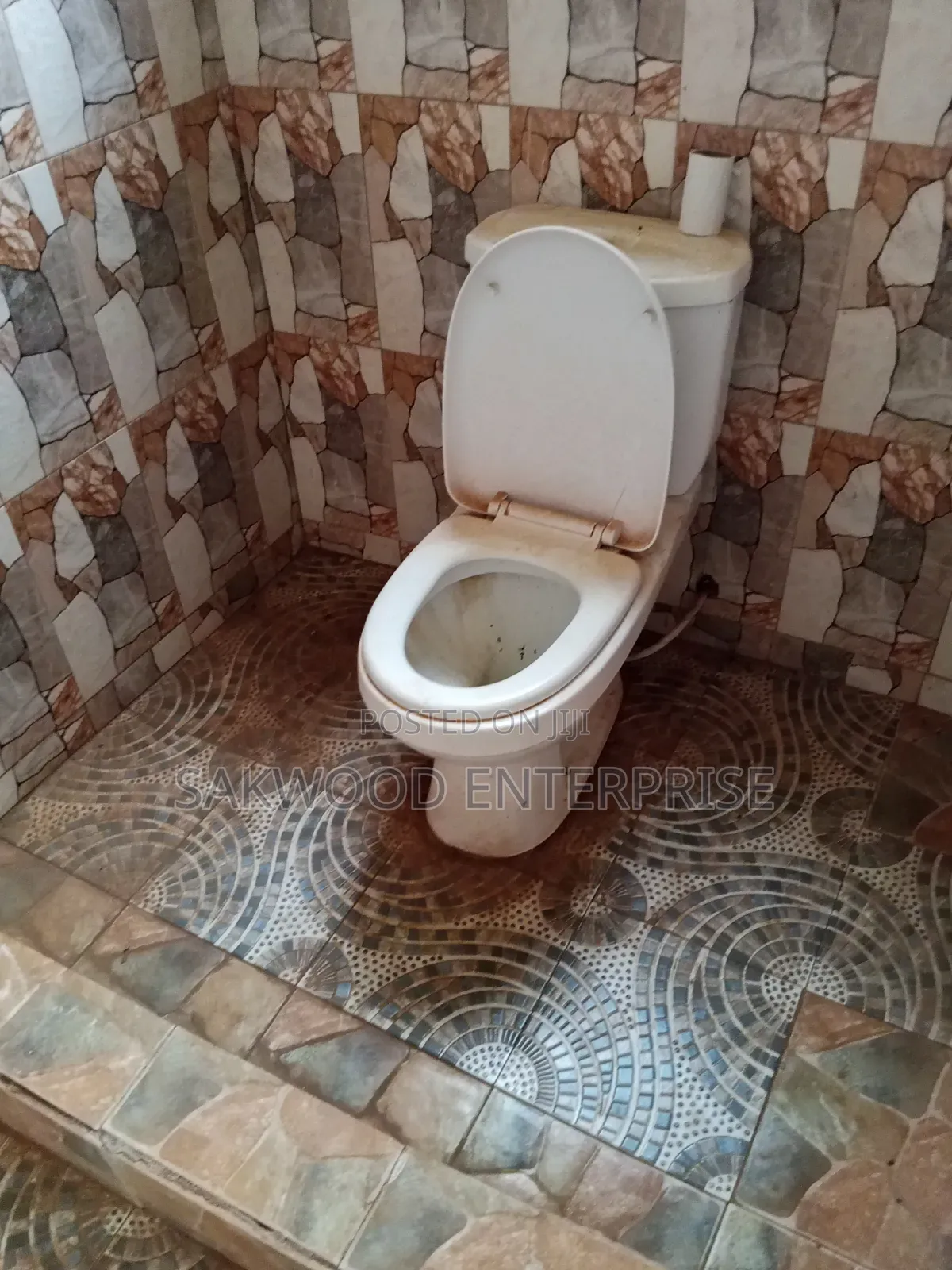 1bdrm Apartment in Sakwood Enterprise, Danfa for rent