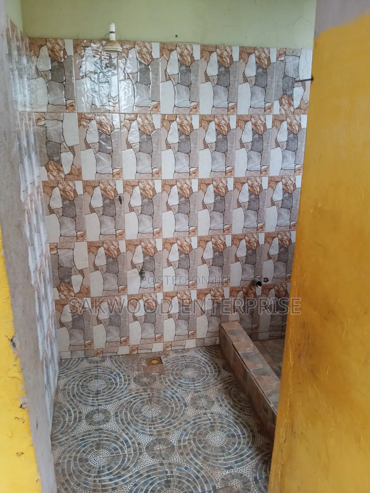1bdrm Apartment in Sakwood Enterprise, Danfa for rent