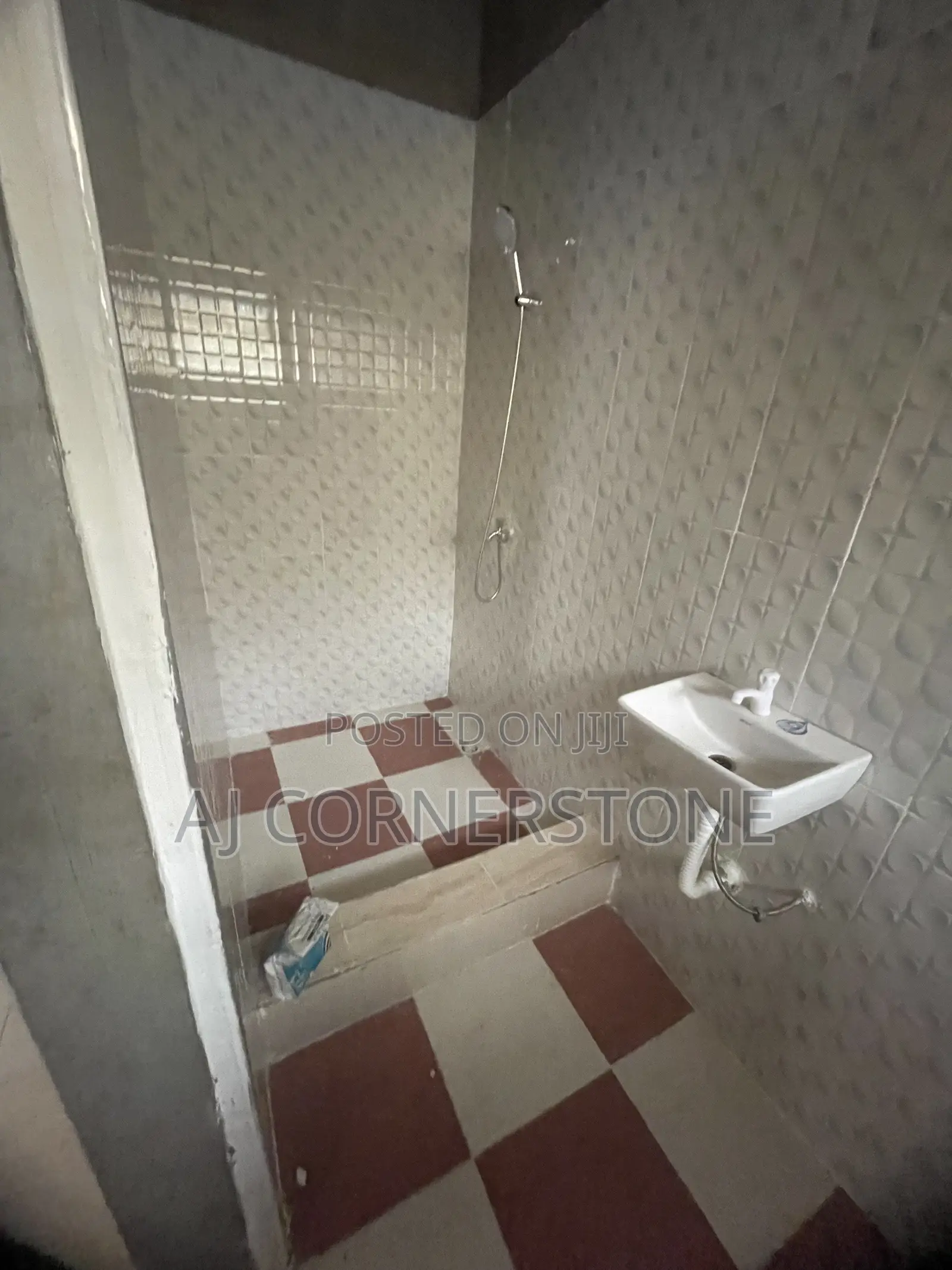 2bdrm House in Pokuase for rent