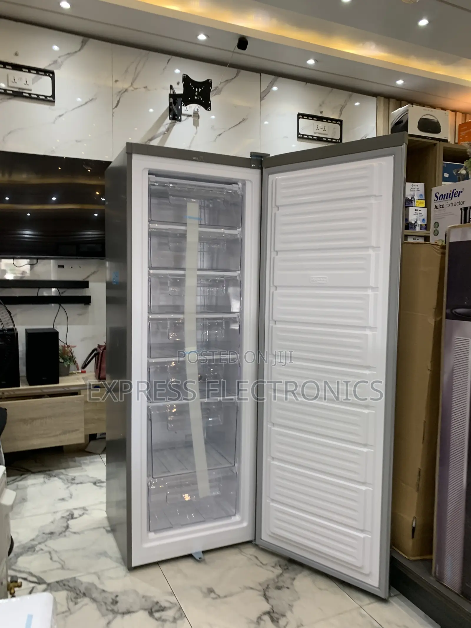 Quality Sleek Nasco NASD1-33 Freezer