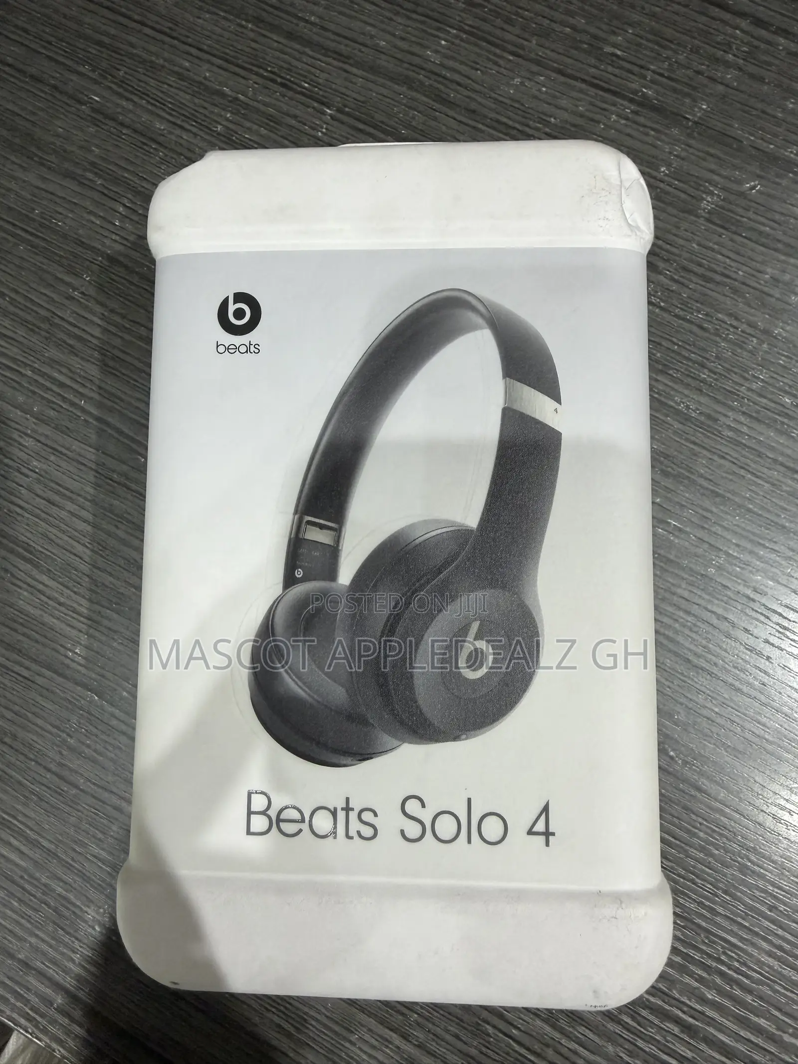 Beats Solo 4