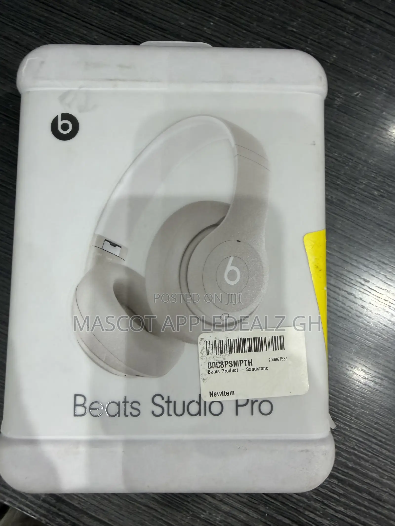 Beats Studio Pro
