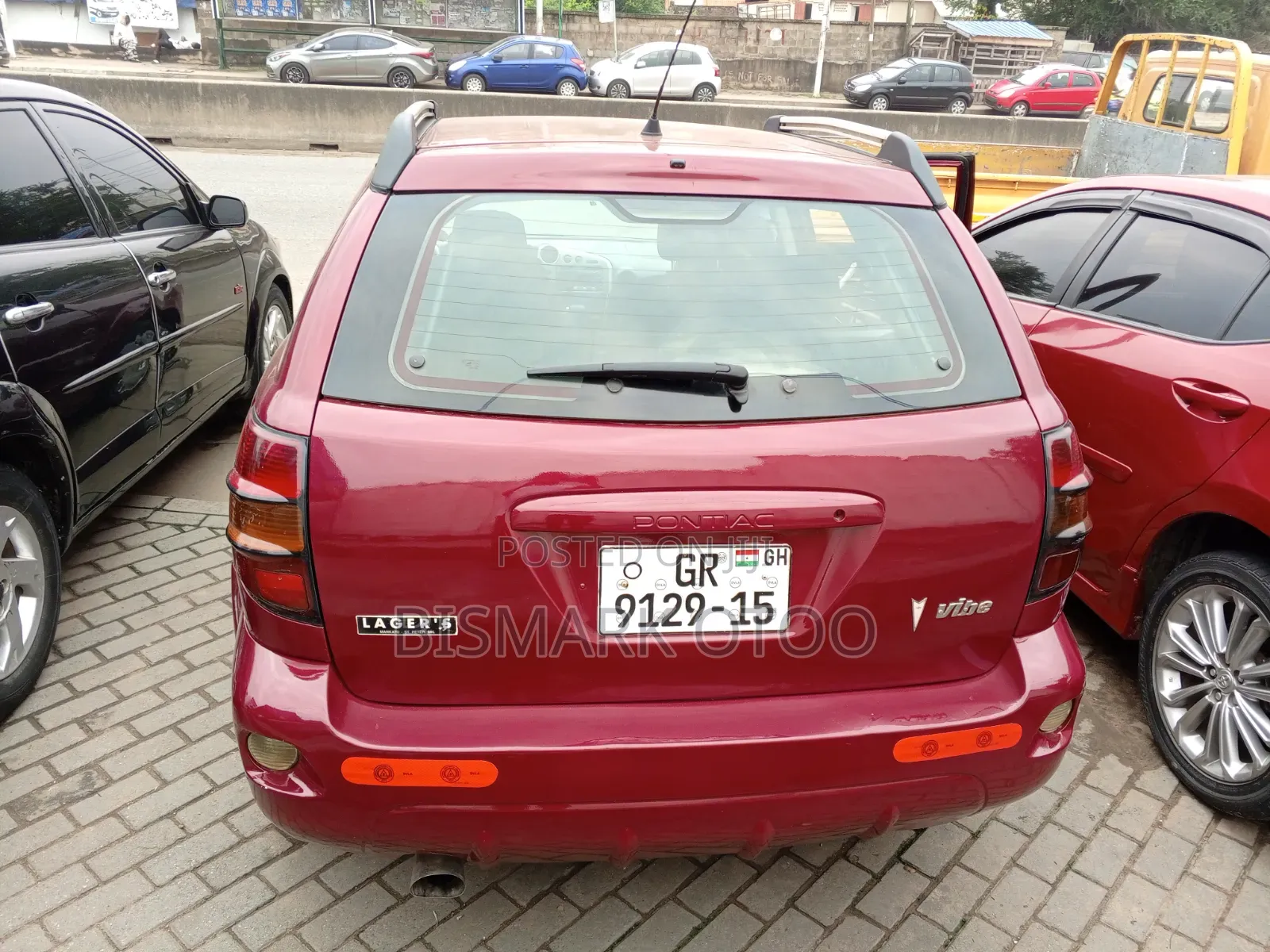 Pontiac Vibe 2006 Red