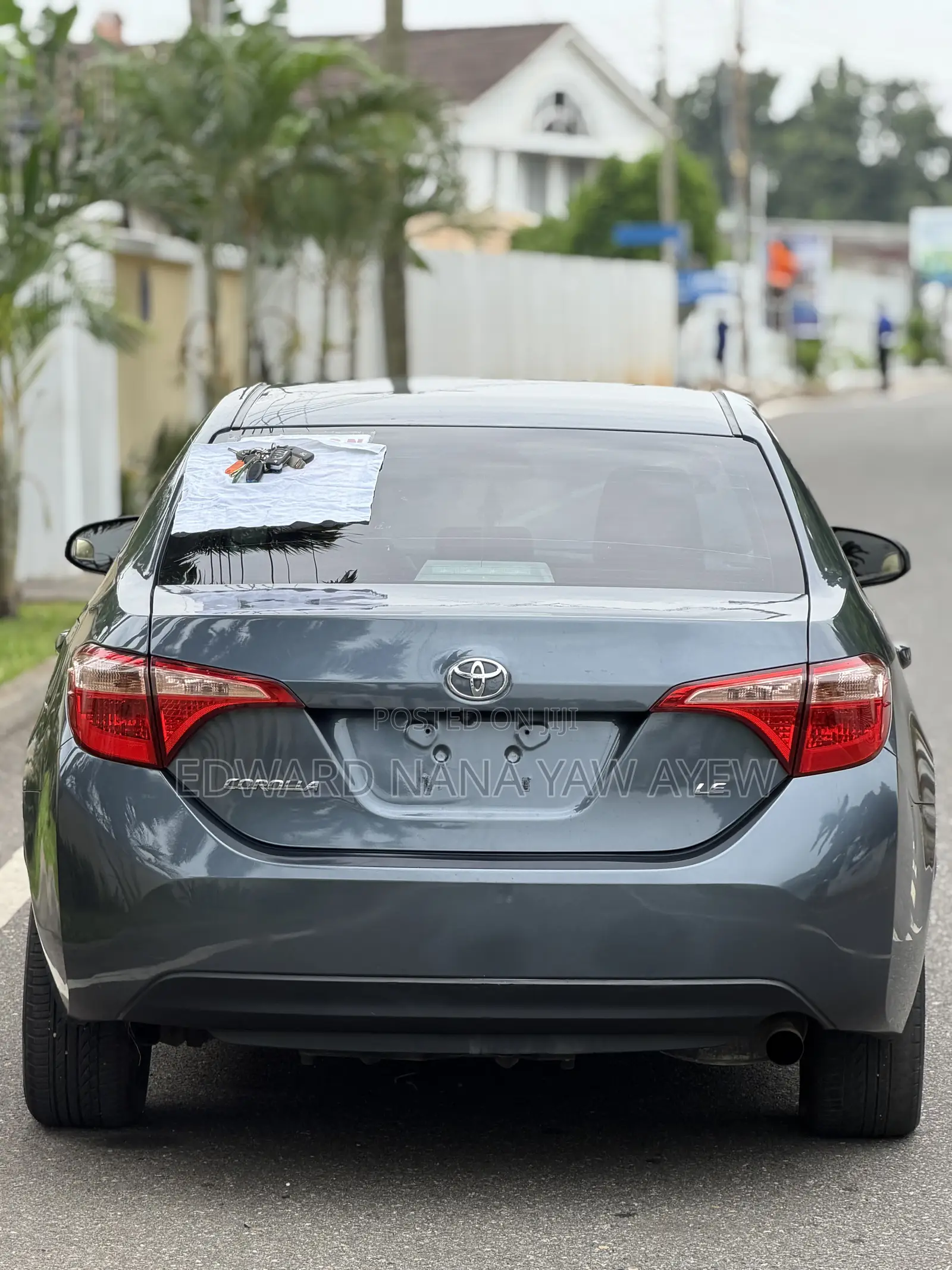 Toyota Corolla SE 4dr Sedan (1.8L 4cyl CVT) 2017 Gray