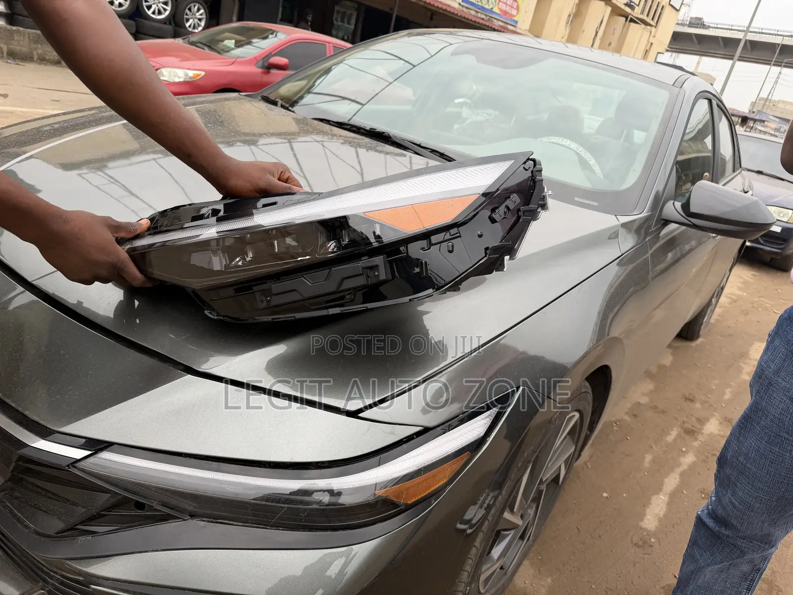 Hyundai Elantra 2024 Headlight LED Available