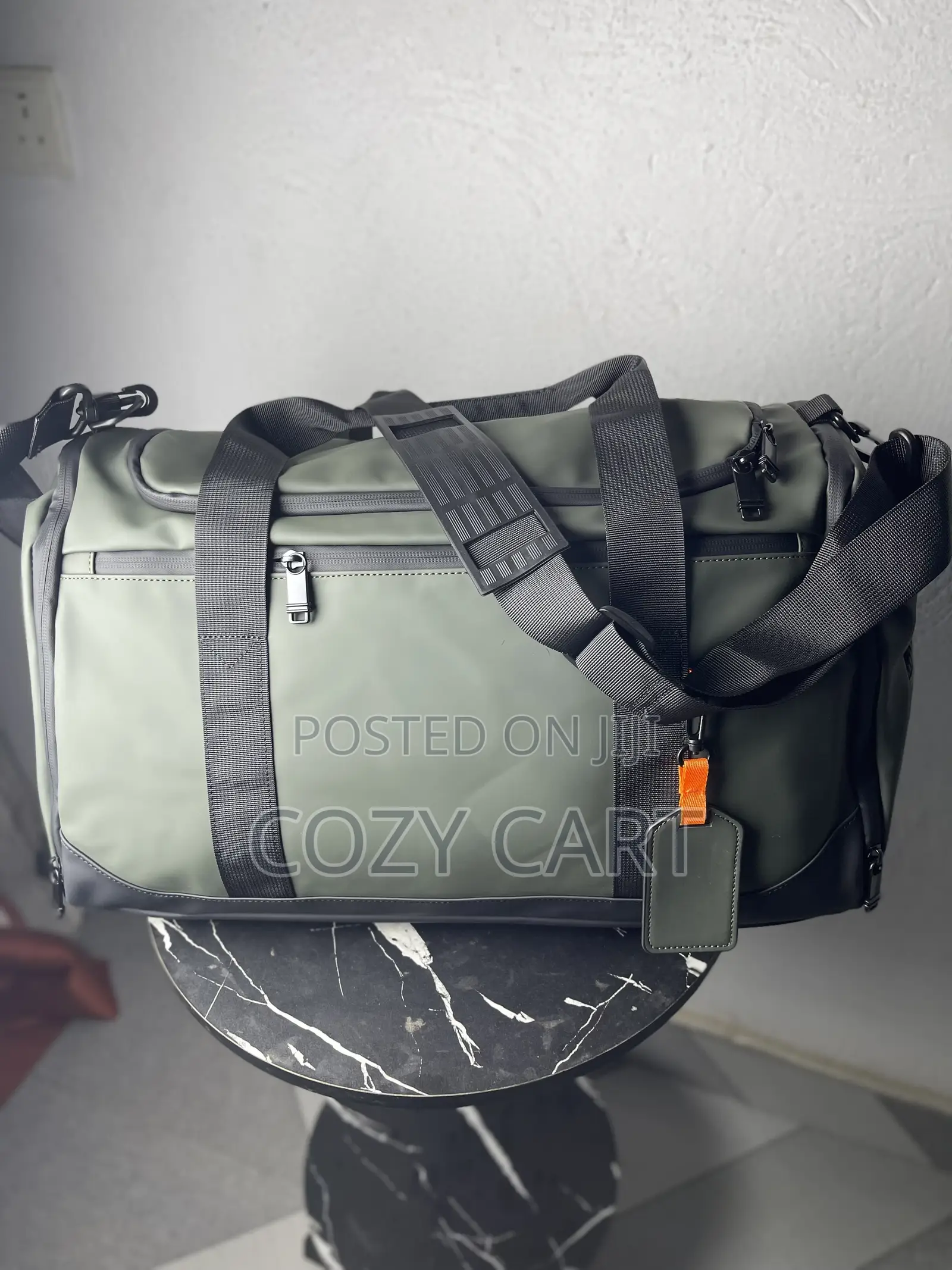Duffel/Traveling Bag