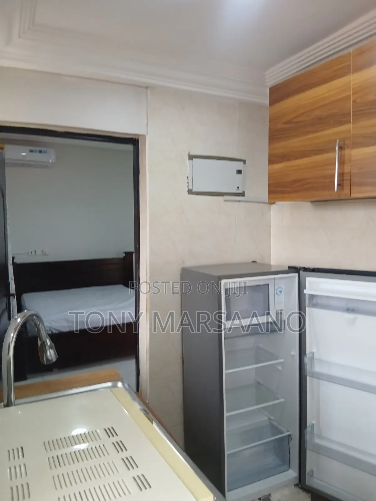Furnished 1bdrm Apartment in Westlegon, Villa Victoria Hotel for rent