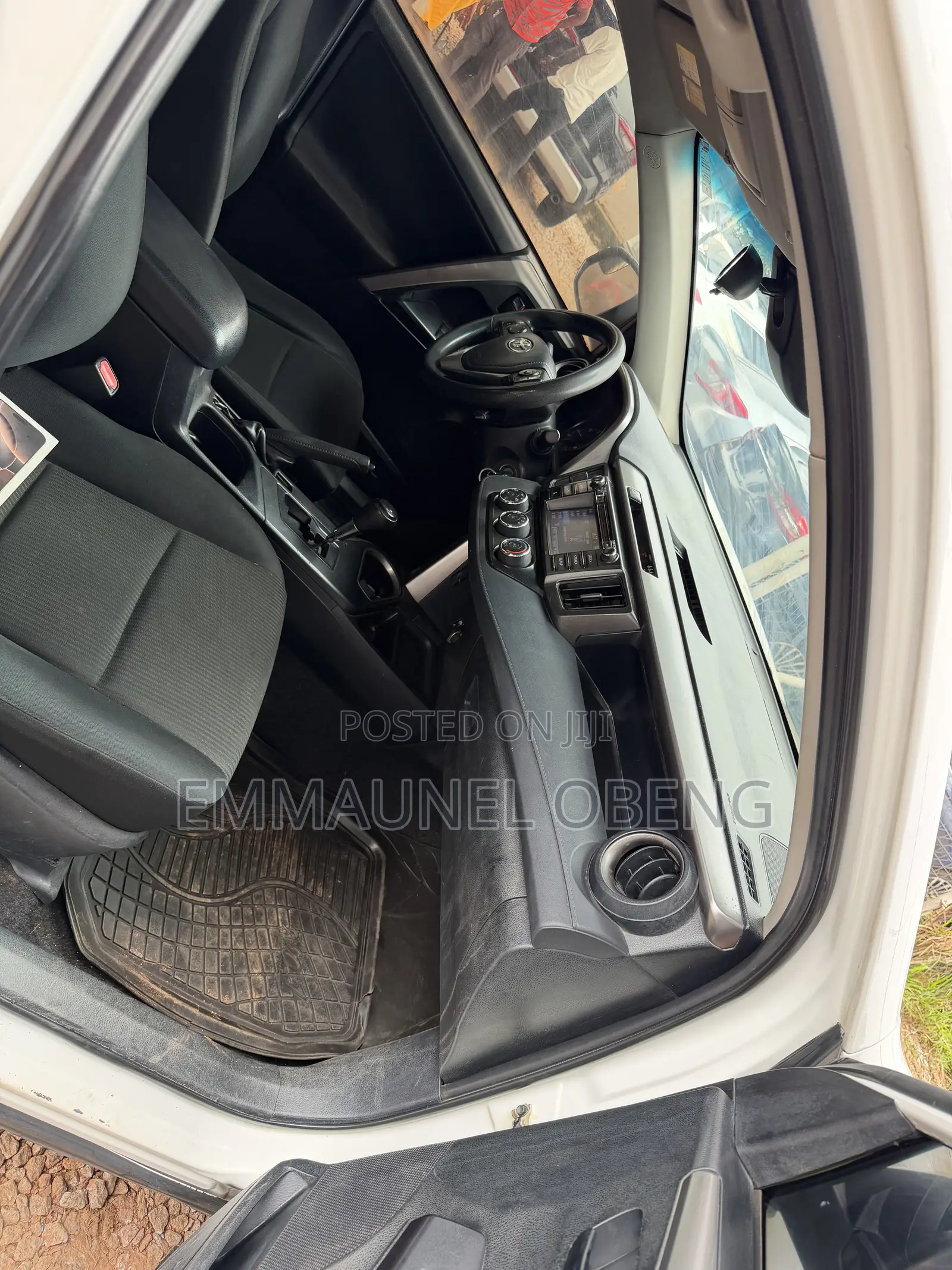 Toyota RAV4 2018 White