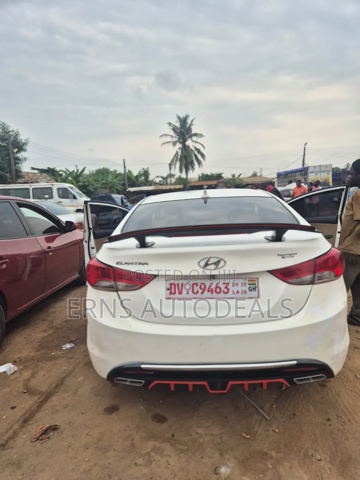 Hyundai Elantra 2013 White