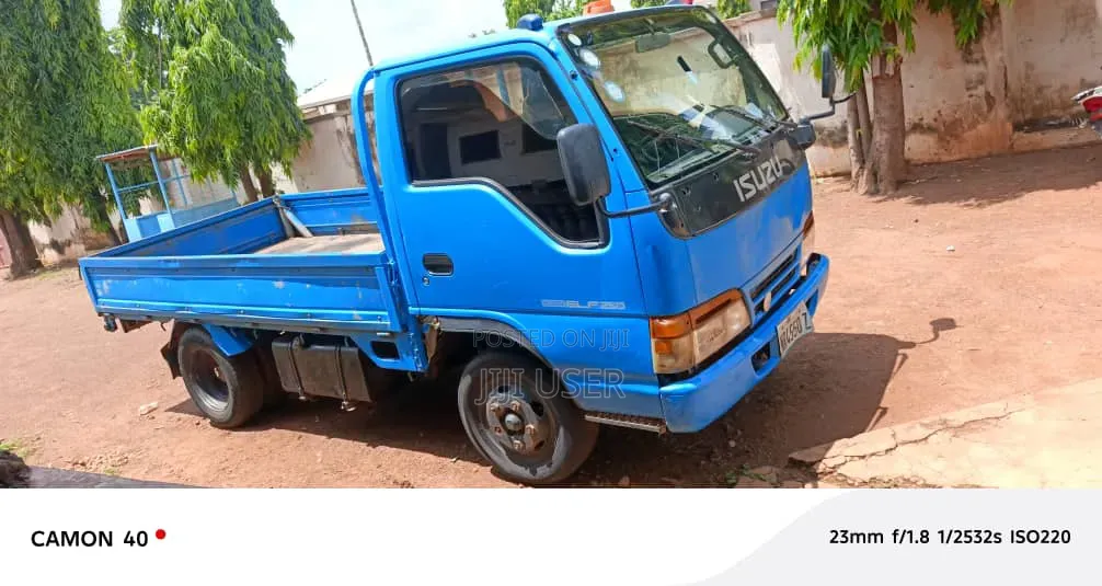 Isuzu Truck