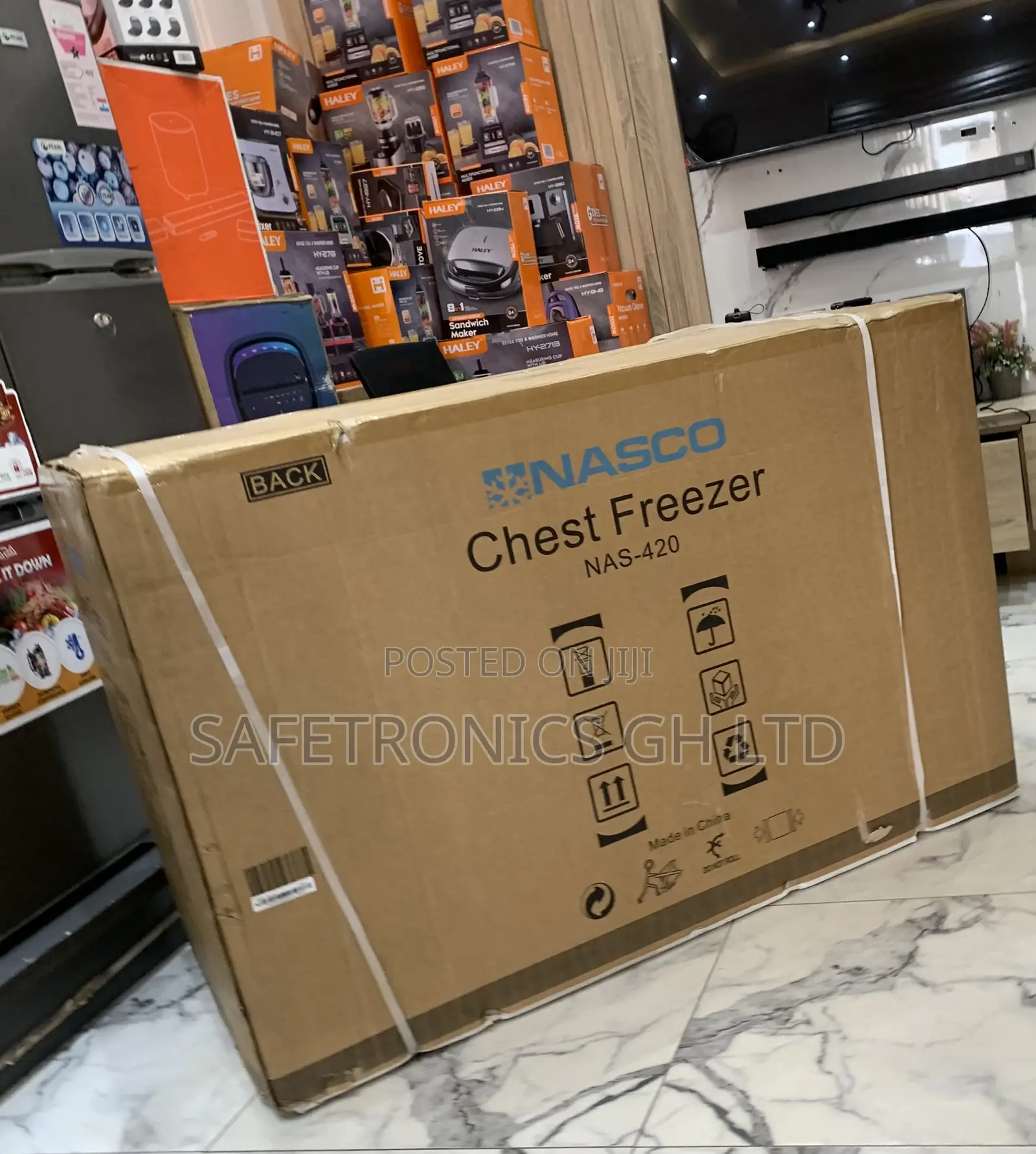 Try Original Nasco 392 LTRS Chest Freezer (NAS-420S-SK)