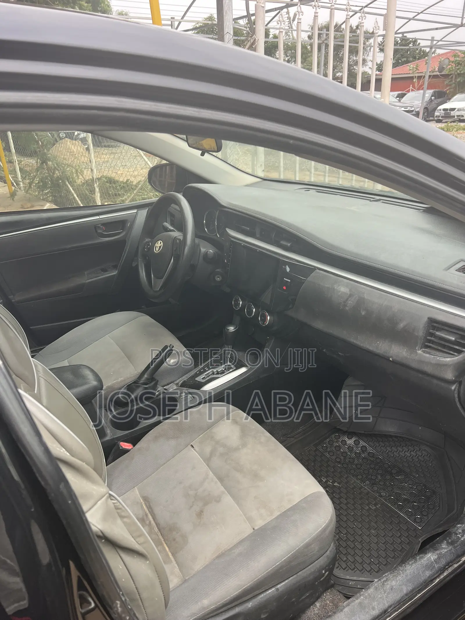 Toyota Corolla L 4dr Sedan (1.8L 4cyl 6M) 2014 Black