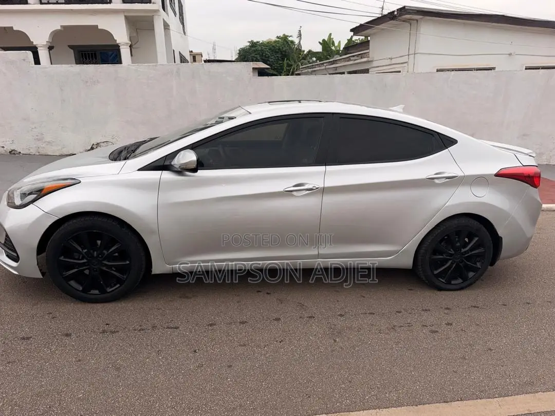 Hyundai Elantra 2013 Silver