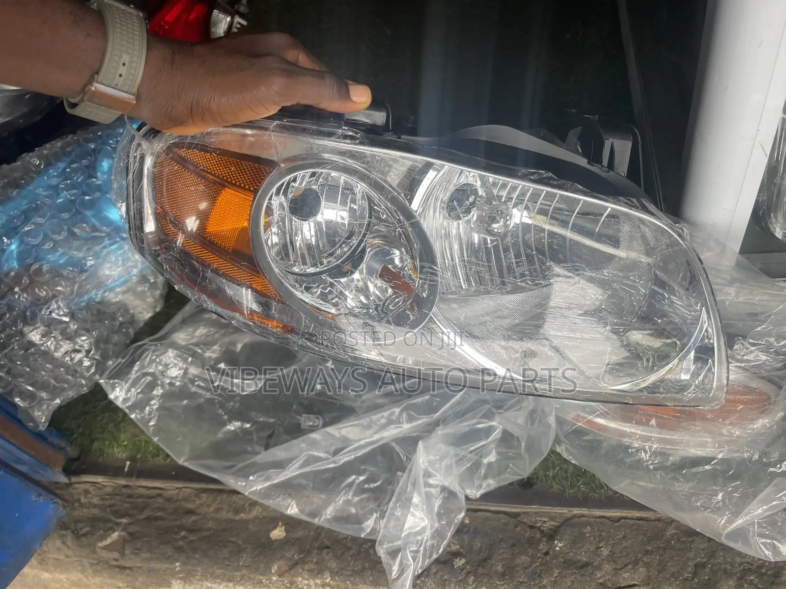 Nissan Sentra 2005-2007 Headlights Pair Brand New
