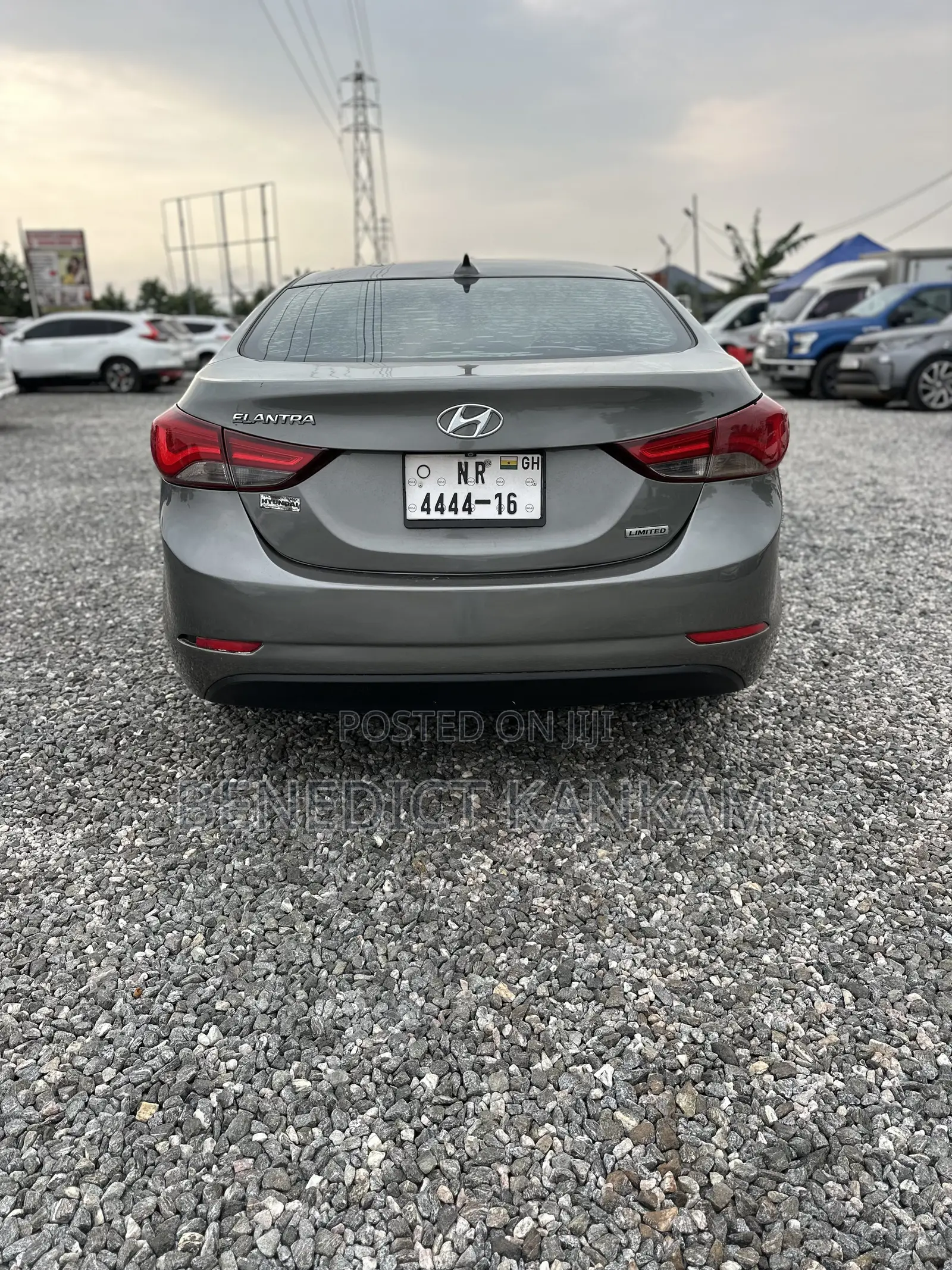 Hyundai Elantra SE 4dr Sedan (1.8L 4cyl 6M) 2014 Gray