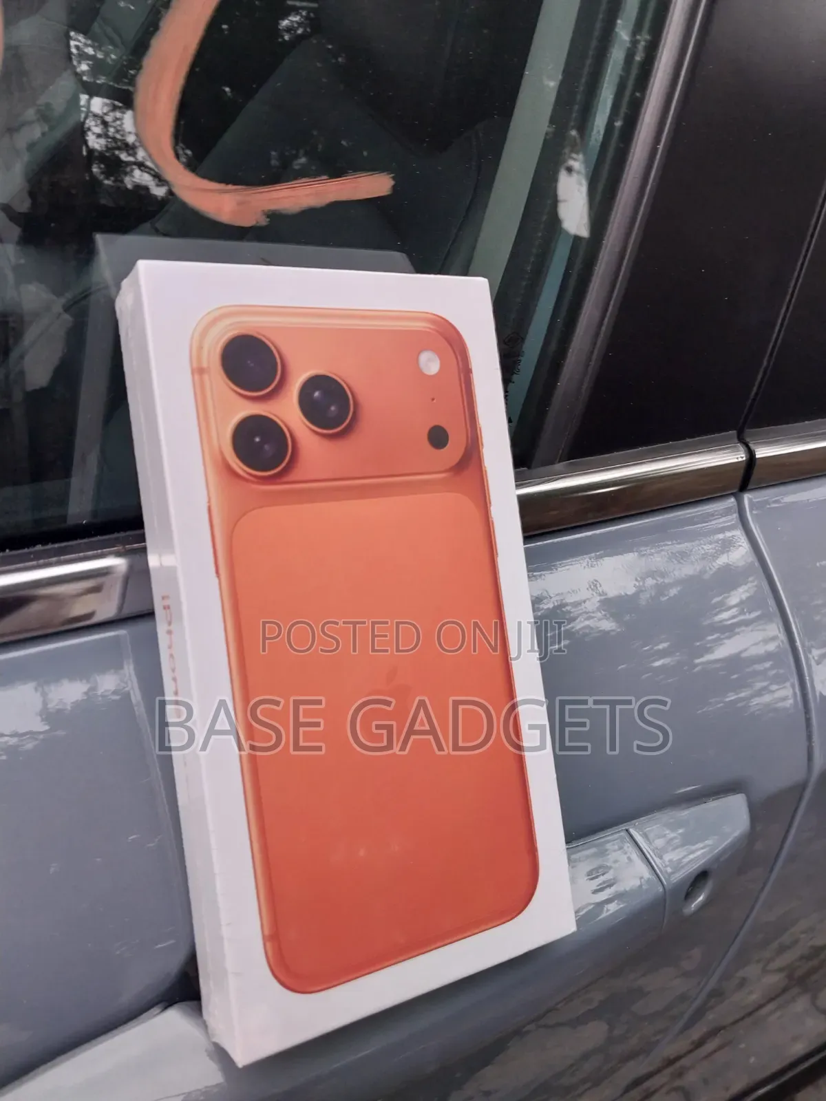 New Apple iPhone 17 Pro Max 1 TB Orange