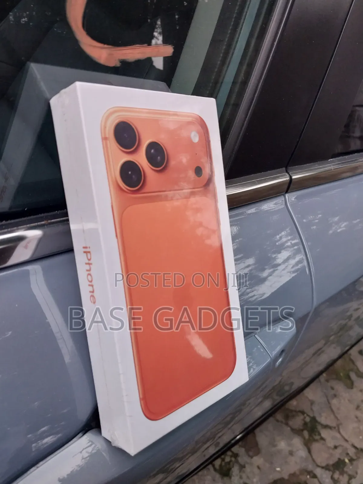 New Apple iPhone 17 Pro Max 1 TB Orange