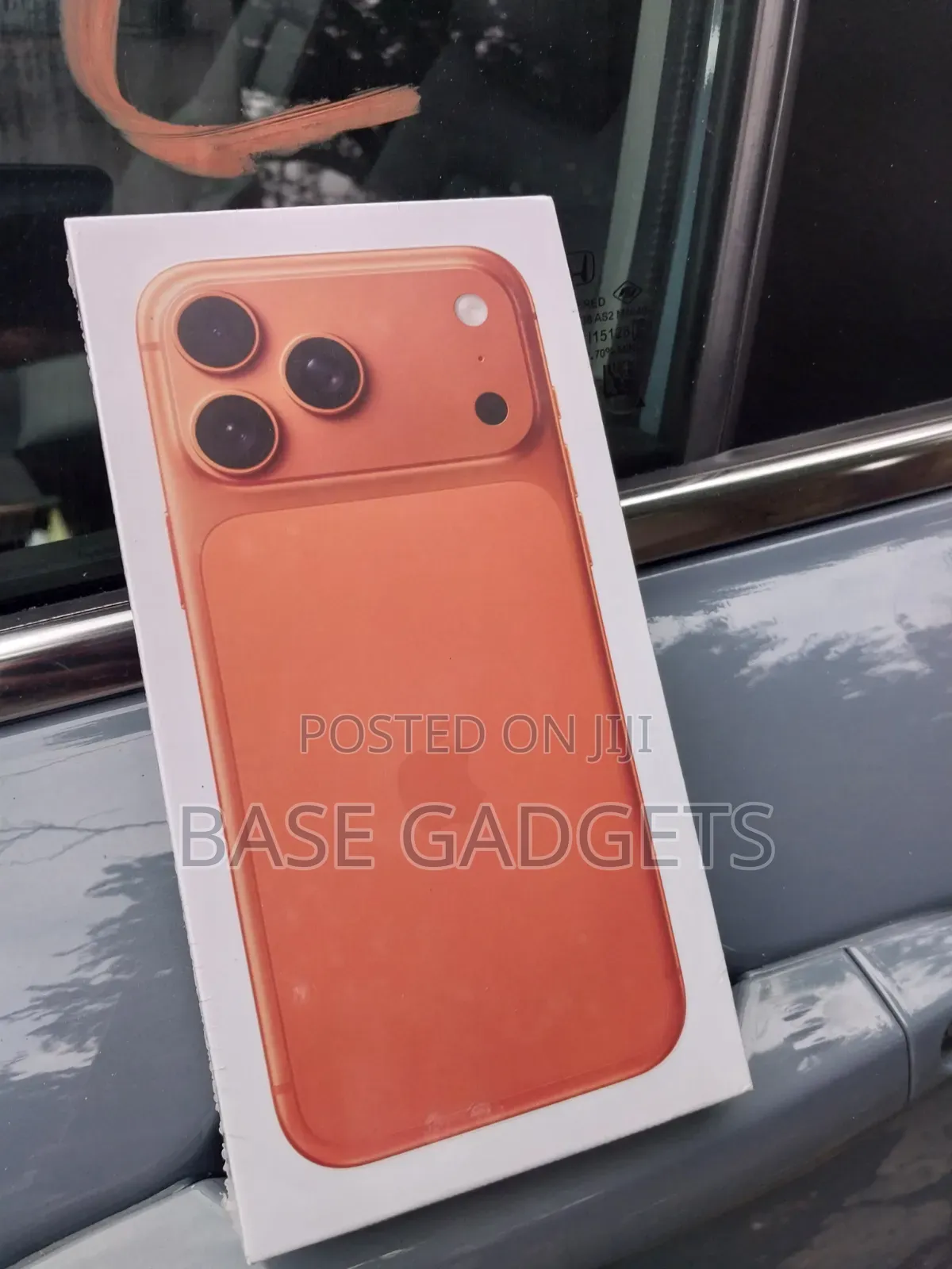 New Apple iPhone 17 Pro Max 1 TB Orange