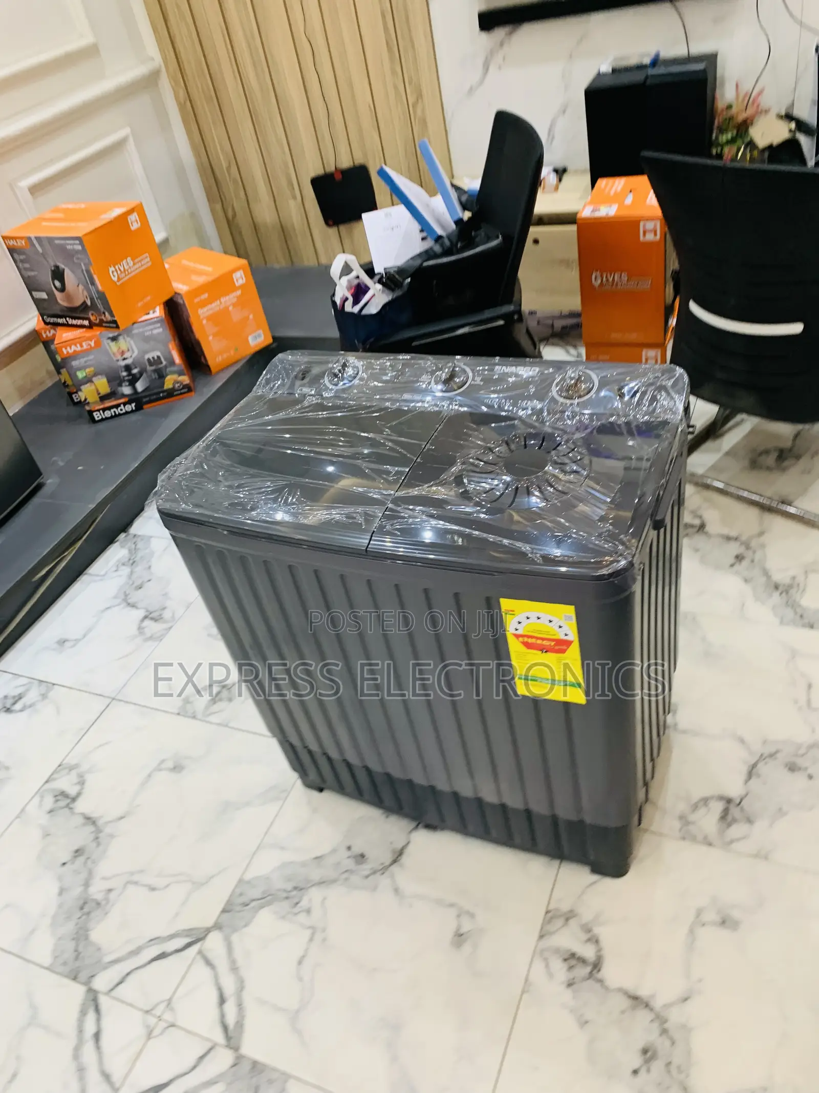 Newly in Box Nasco 10Kg Black Semi Automatic Wm