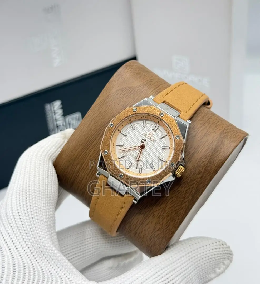 Naviforce Ladies Luxury Stainless Steel Case | Premium Leather Strap