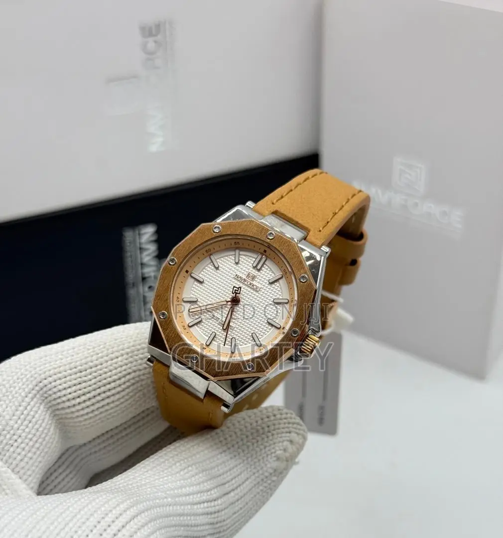 Naviforce Ladies Luxury Stainless Steel Case | Premium Leather Strap