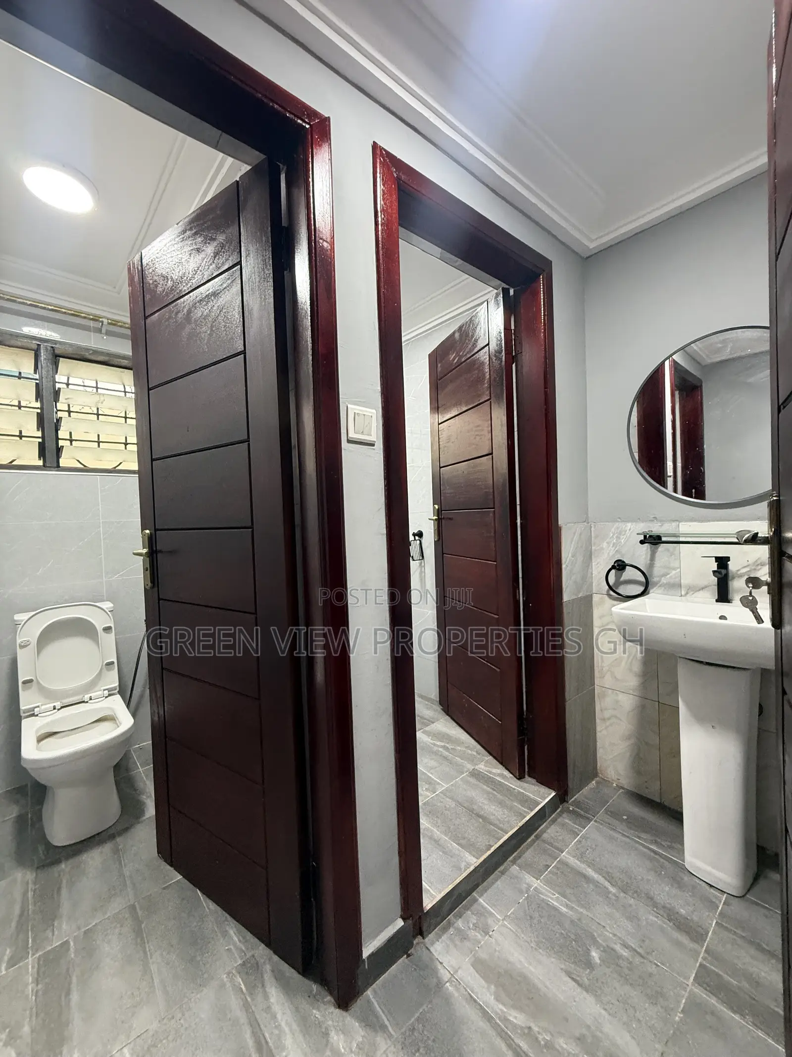 2bdrm Apartment in West Hills Mall Area for rent