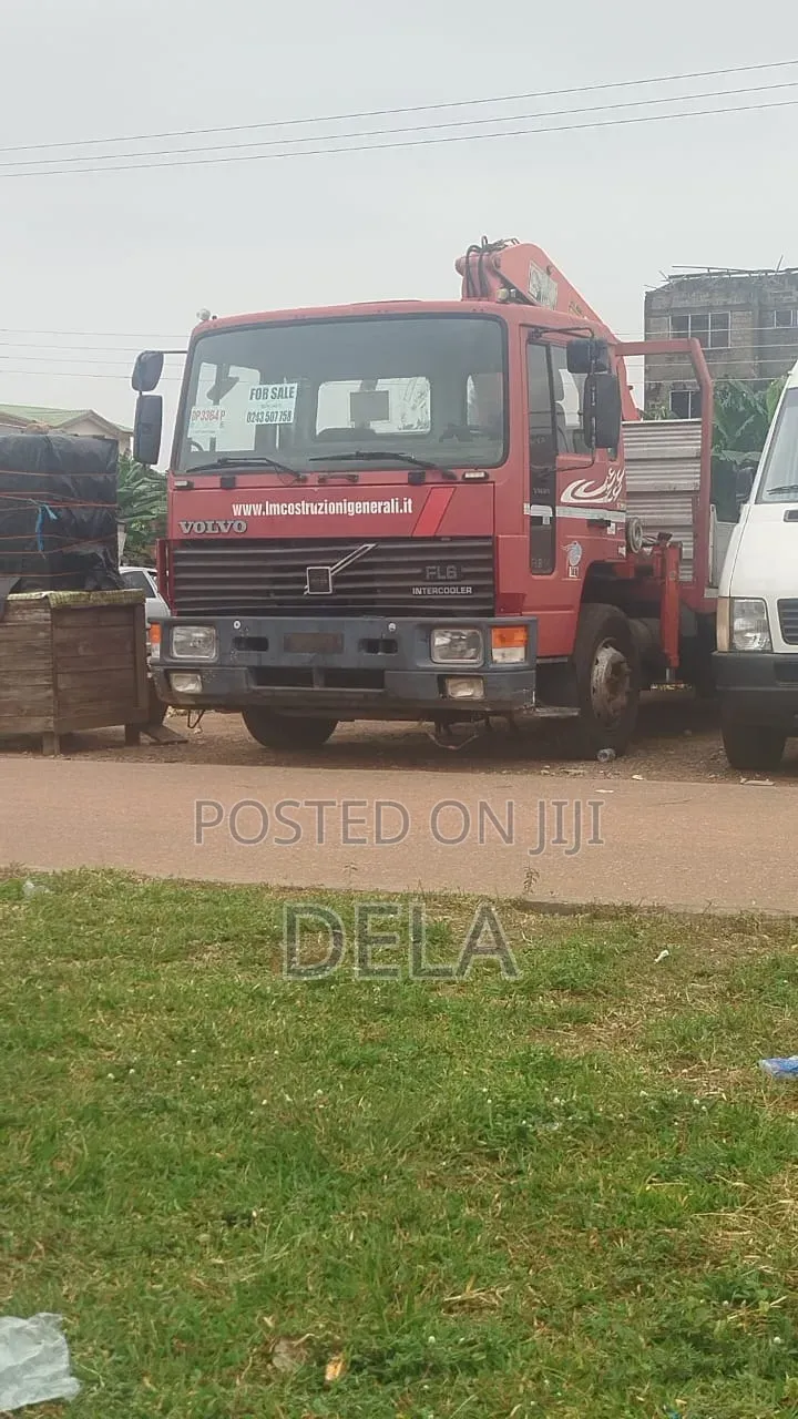 Self Loader Volvo Truck
