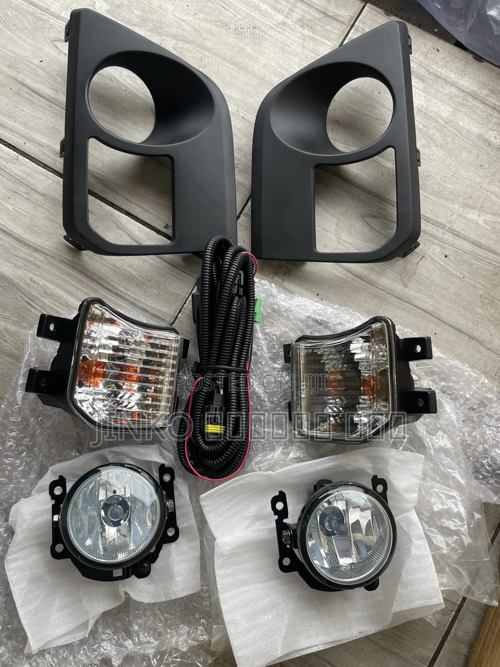 Mitsubishi L200 2020-2024 Front Bumper With Foglight and Covers Set