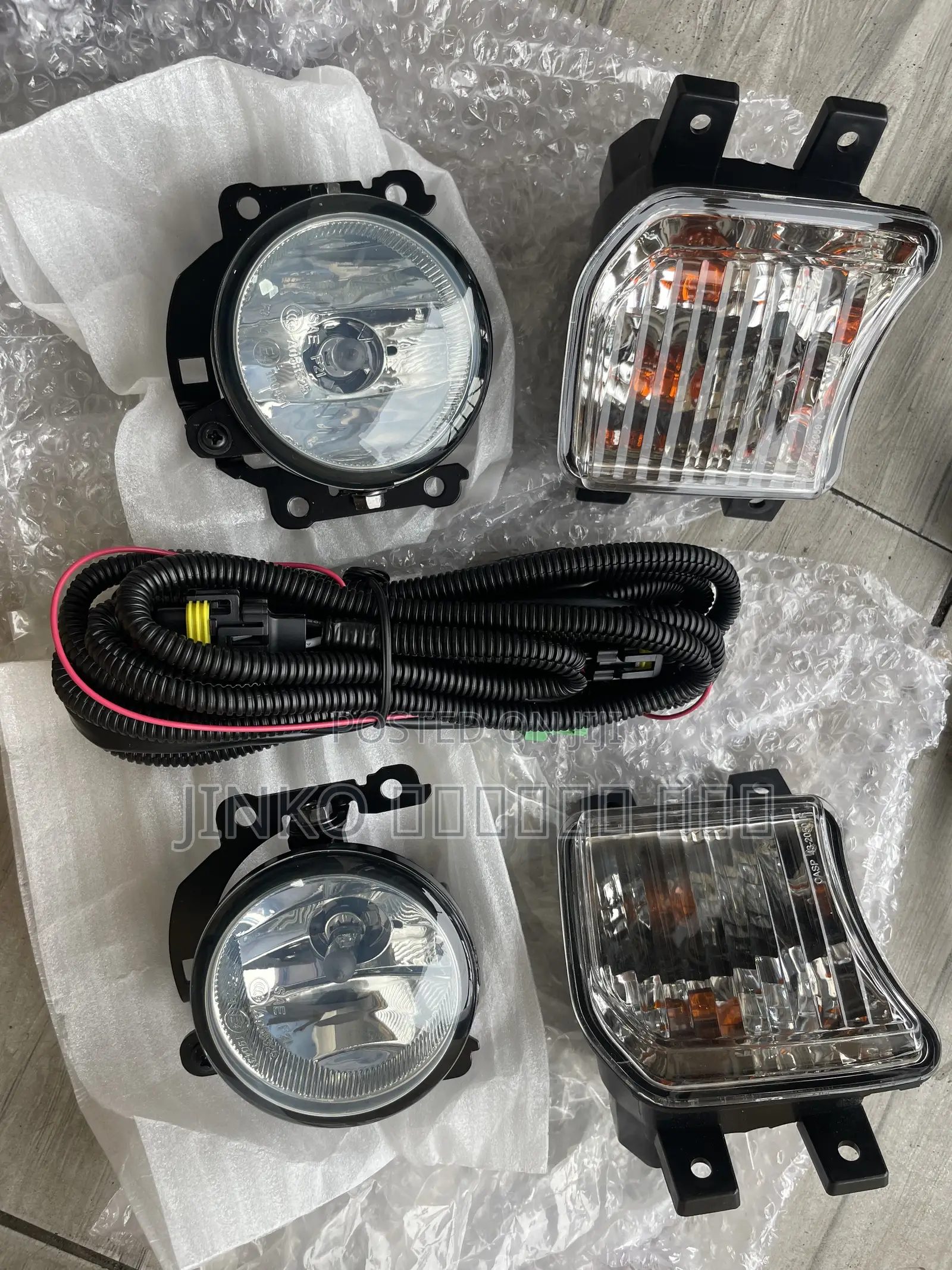 Mitsubishi L200 2020-2024 Front Bumper With Foglight and Covers Set