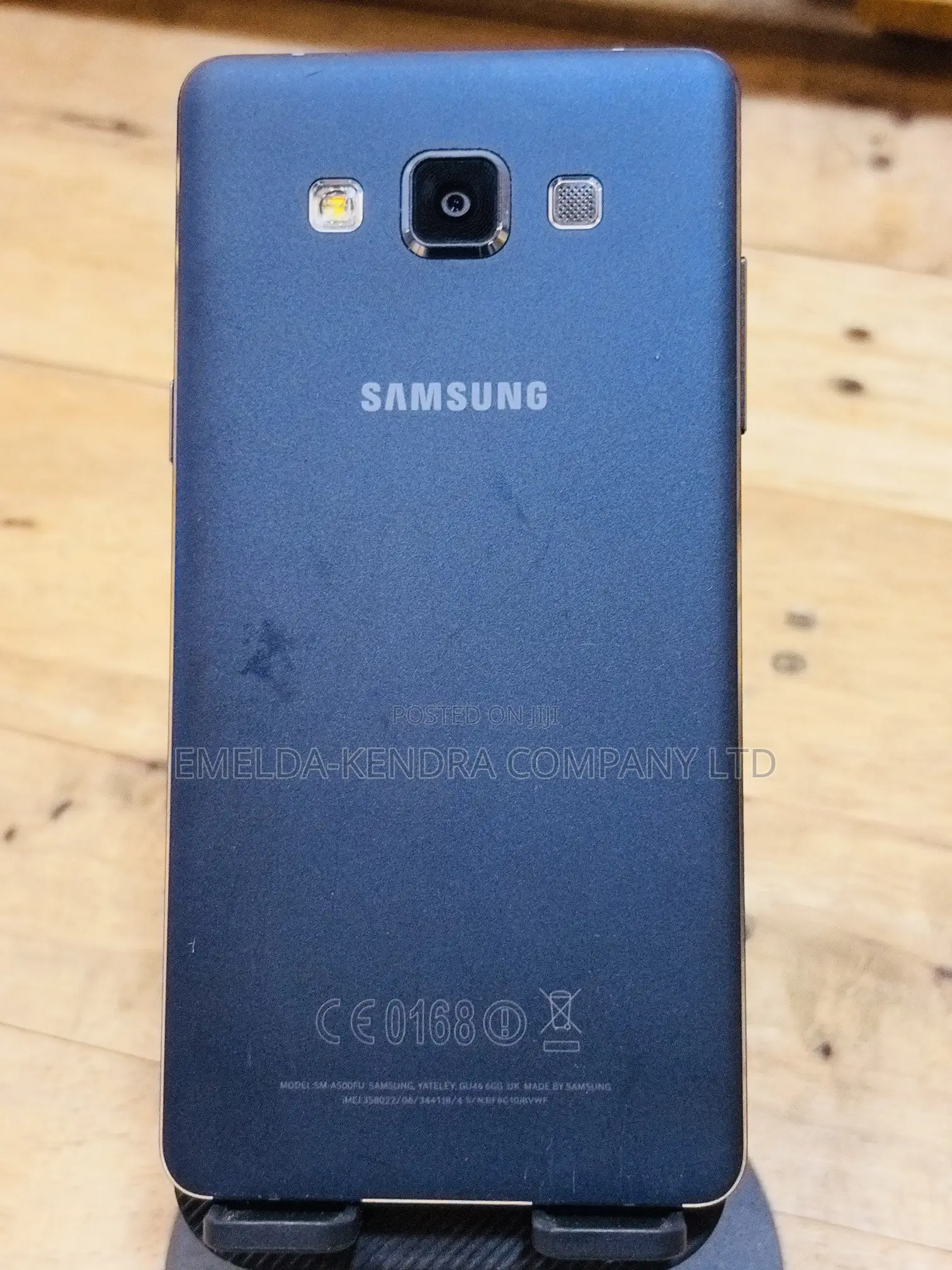 Samsung Galaxy A5 16 GB Gray
