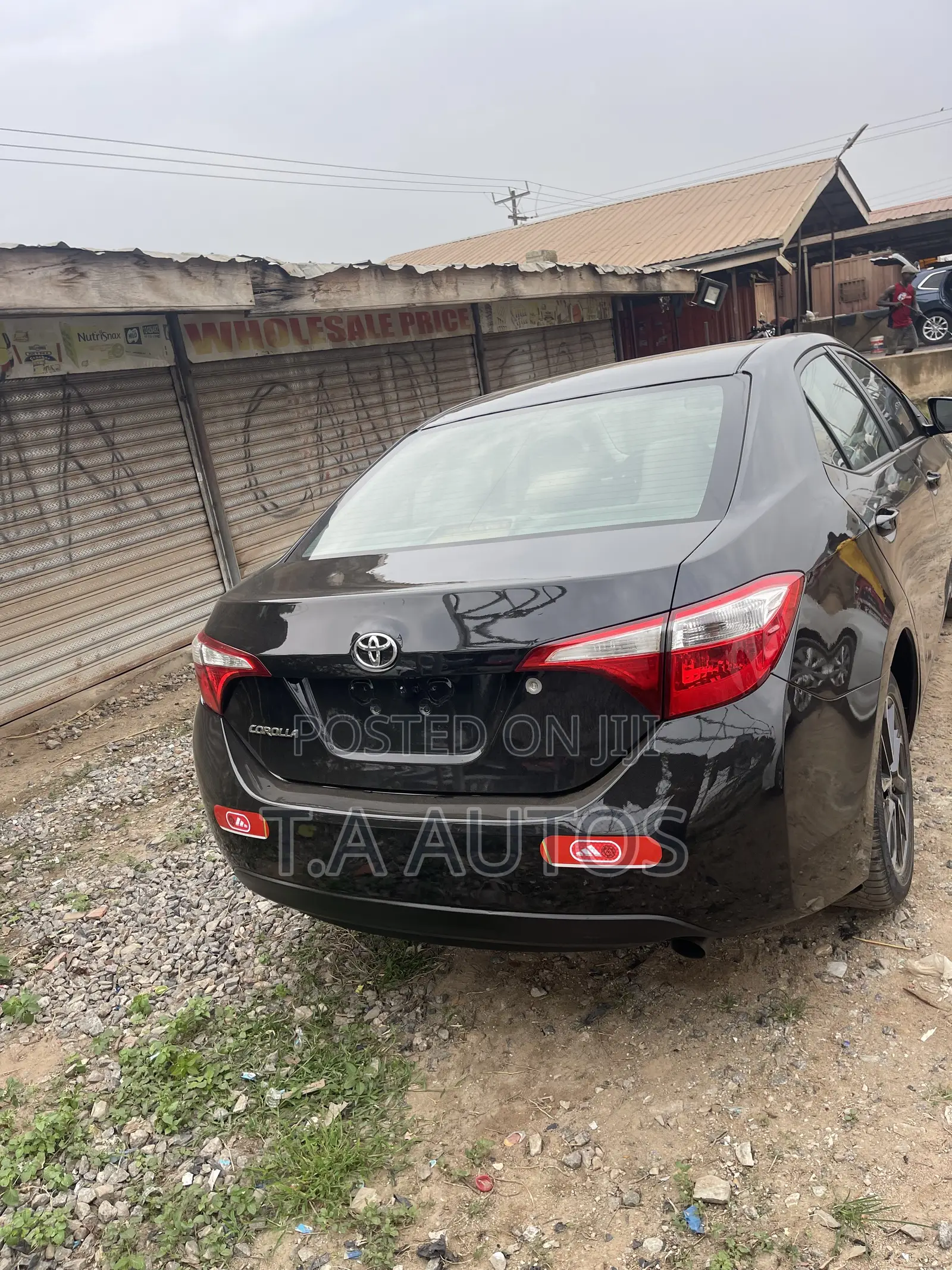 Toyota Corolla LE 4dr Sedan (1.8L 4cyl CVT) 2016 Black
