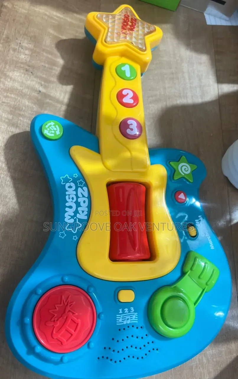 Music Kidz Learning Guitar