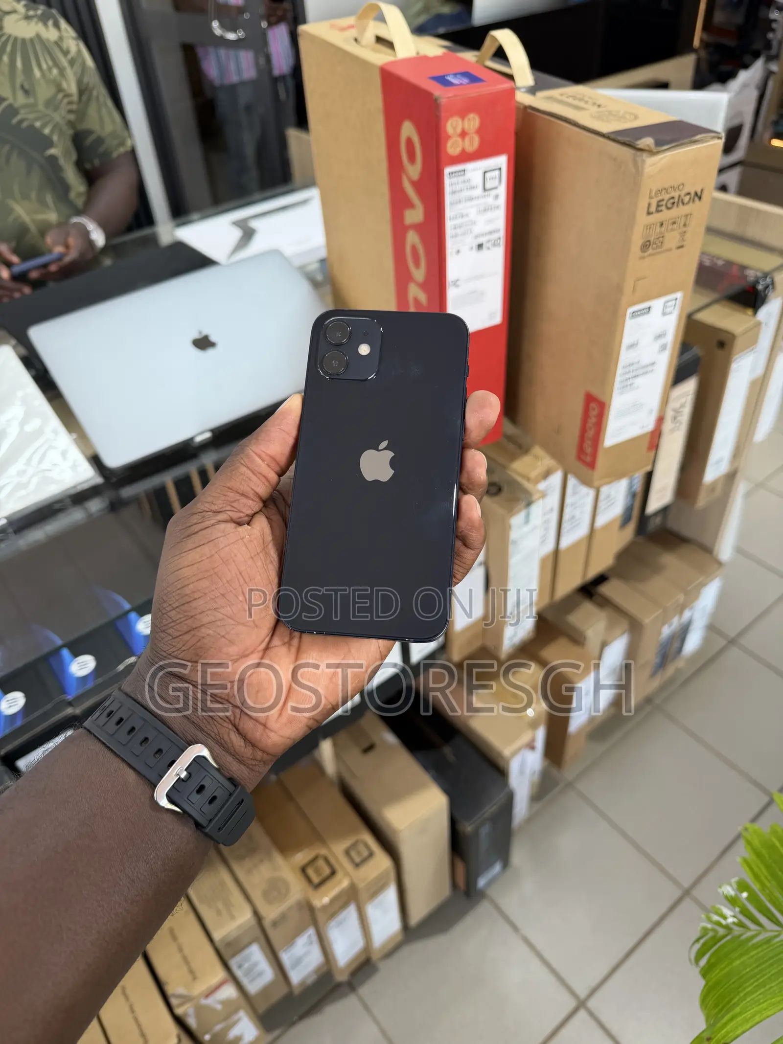 Apple iPhone 12 64 GB Black