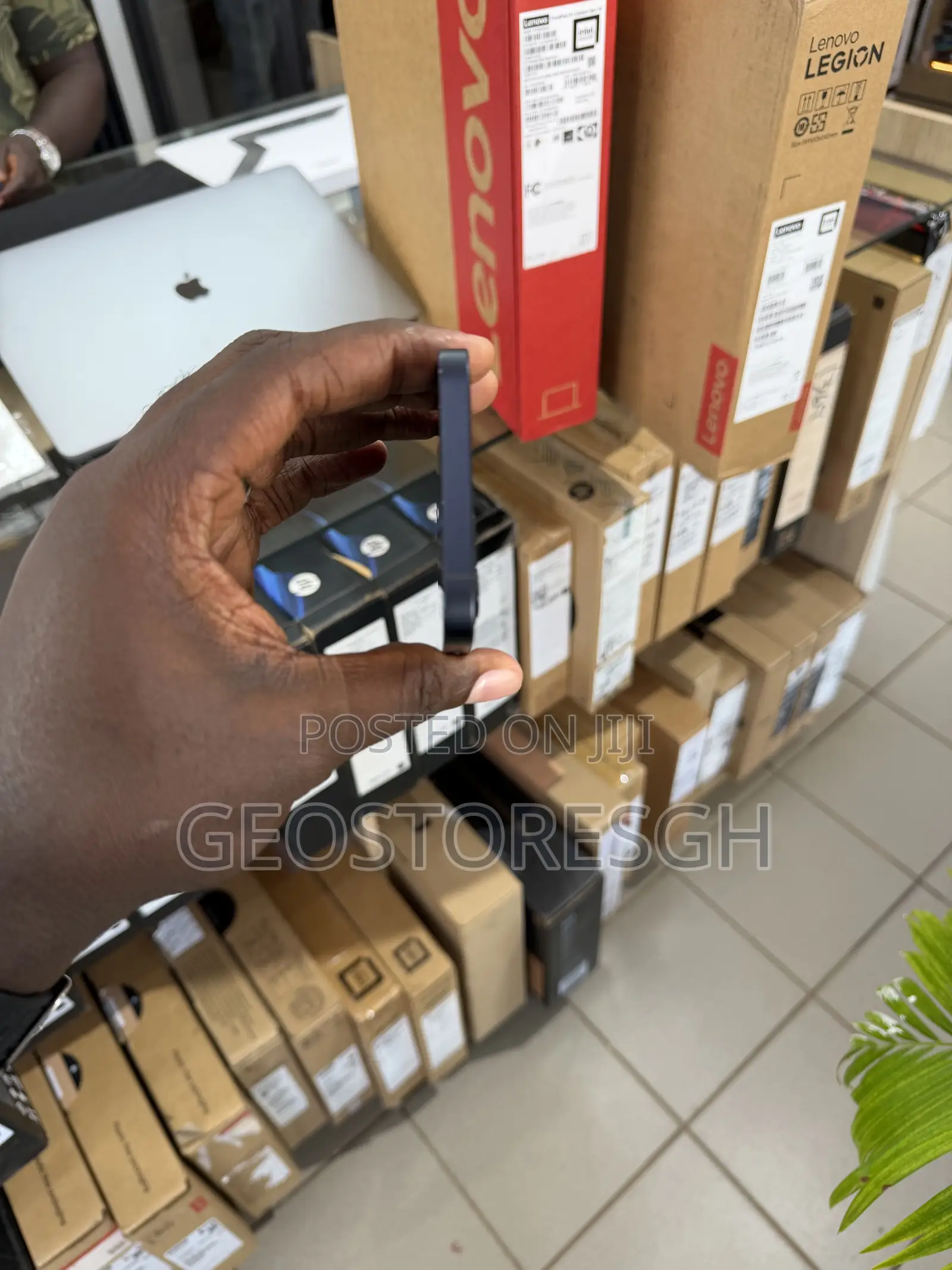 Apple iPhone 12 64 GB Black