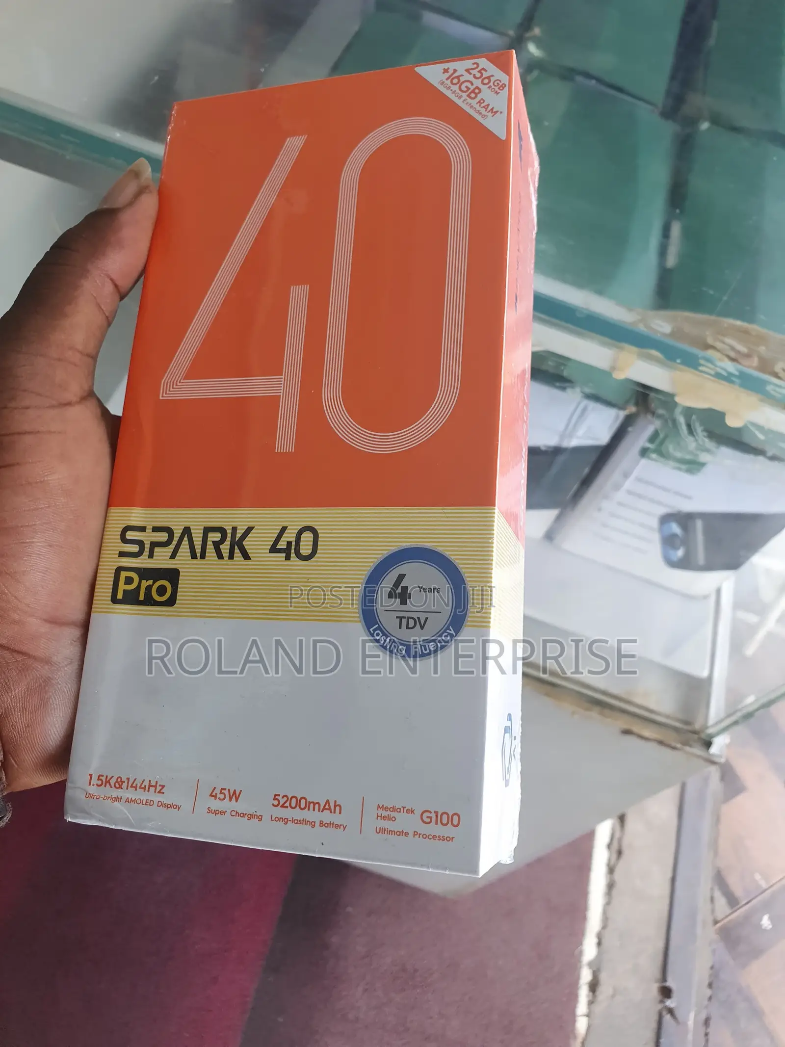 New Tecno Spark 40 Pro 256 GB Black