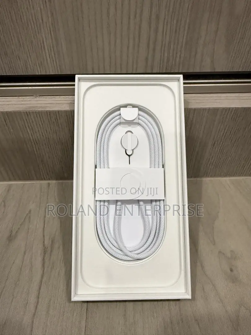 New Apple iPhone 16 Pro Max 512 GB Black