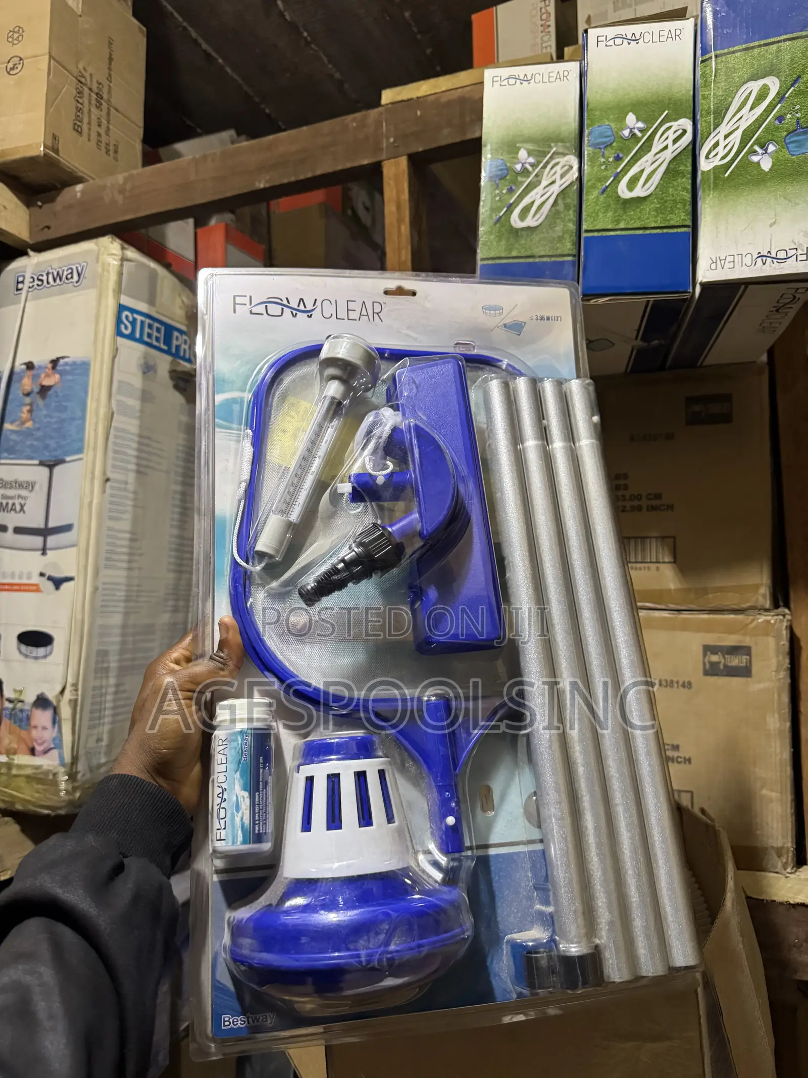 Portable Pool Cleaning Kit