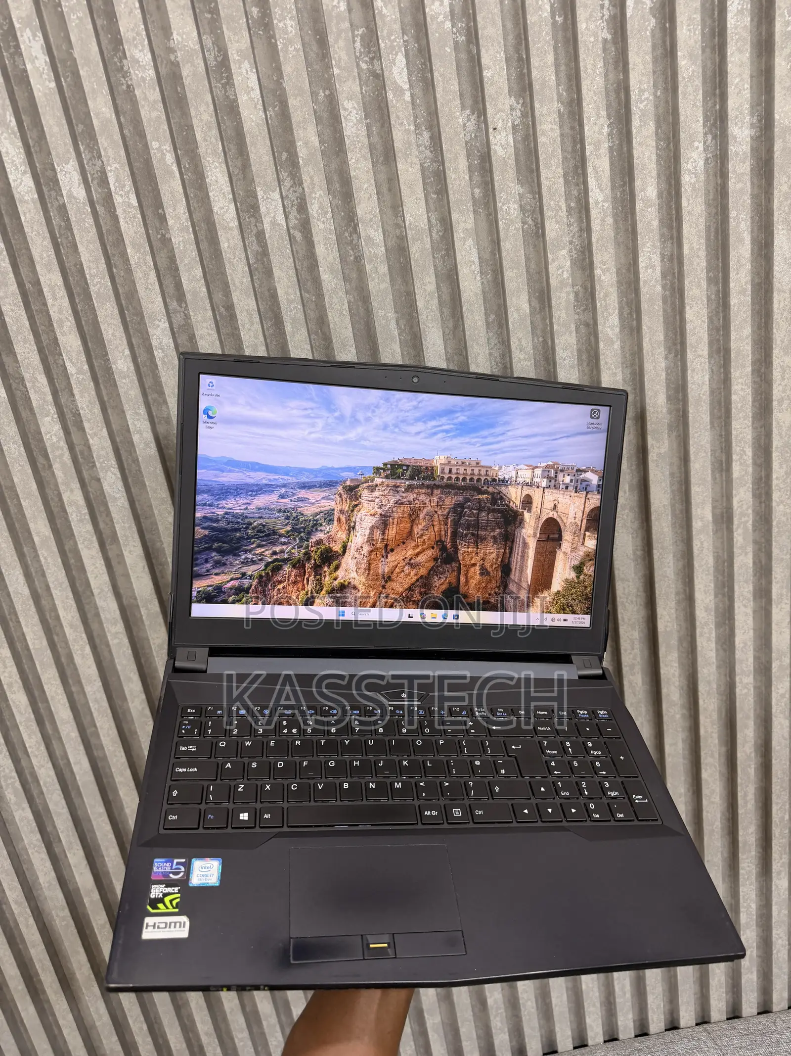 Laptop Gigabyte 16GB Intel Core i7 SSD 500GB