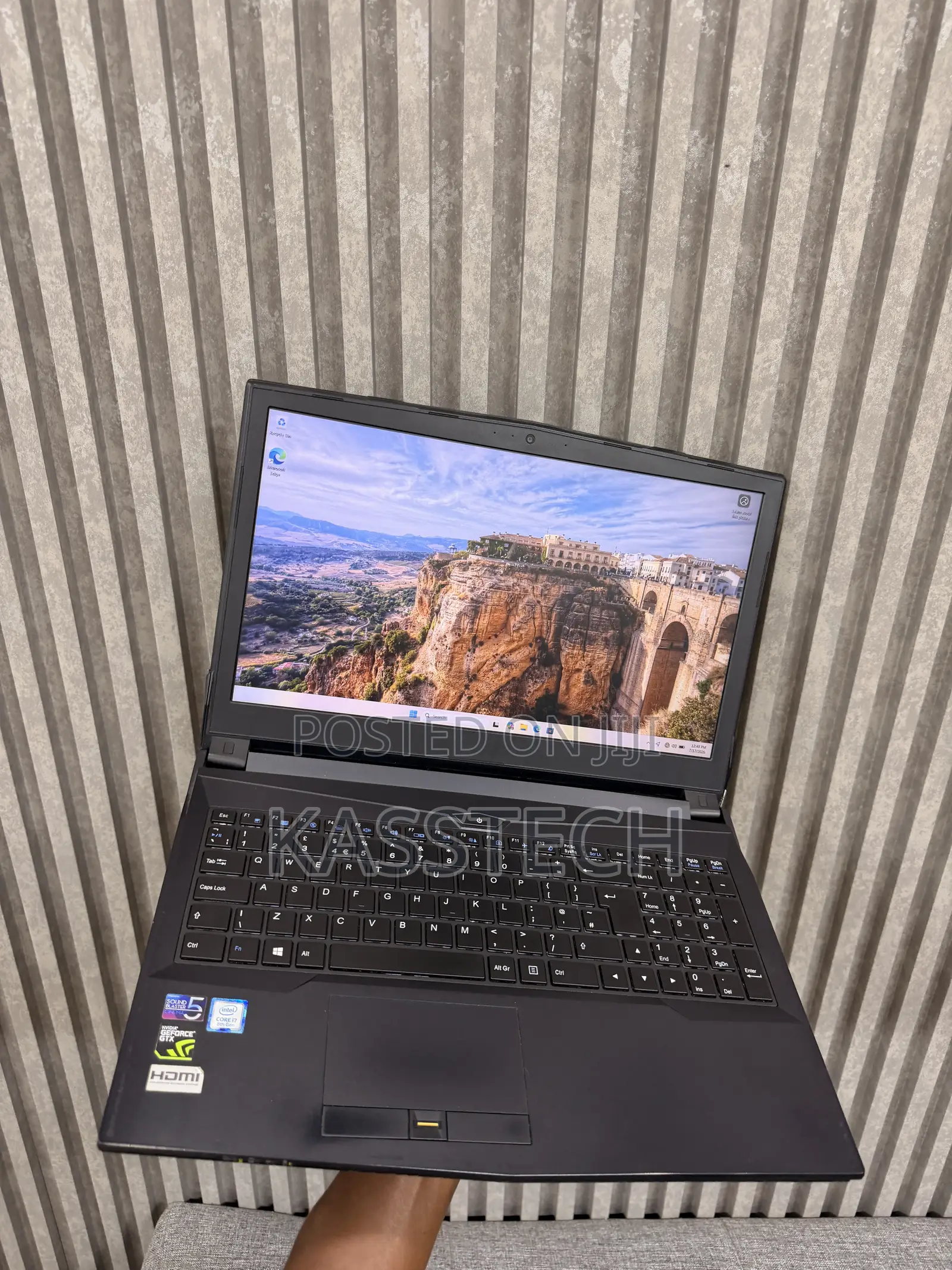 Laptop Gigabyte 16GB Intel Core i7 SSD 500GB