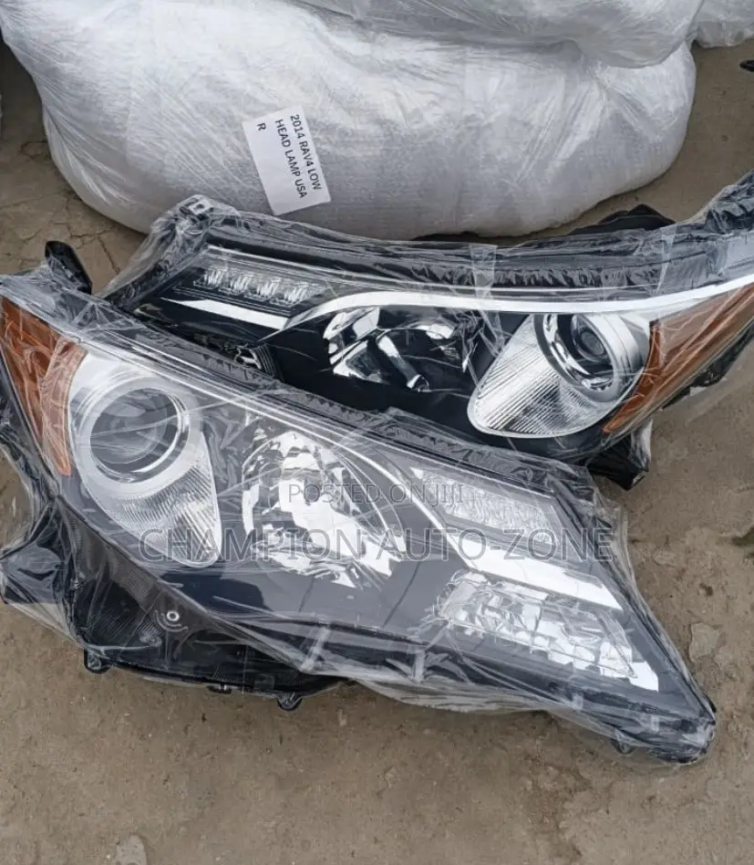 Toyota Rav4 2013-2014-2015 Headlight Pair
