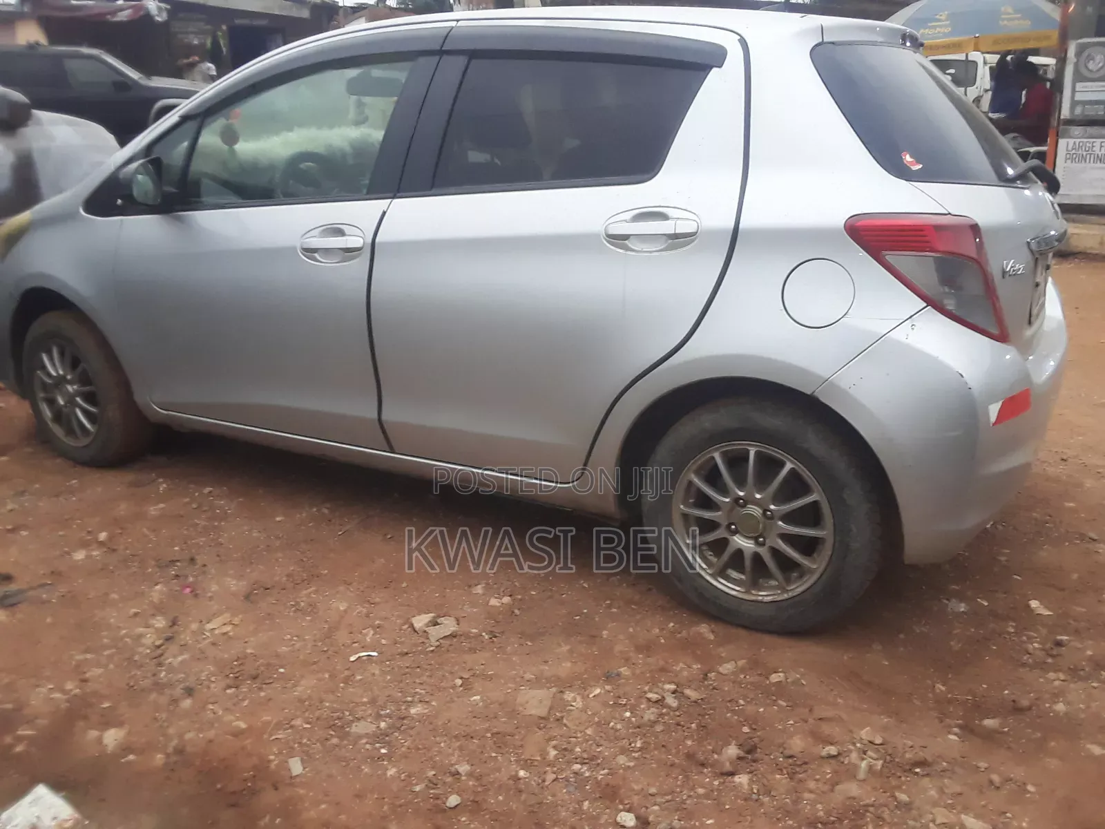 Toyota Vitz 2012 Gray