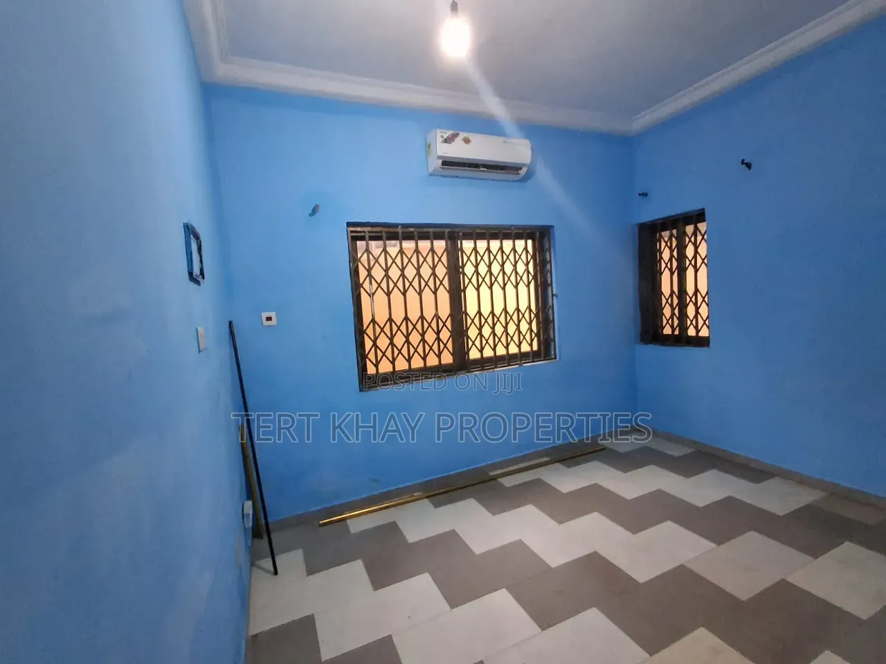 3bdrm House in Spintex, Baatsona Total for rent