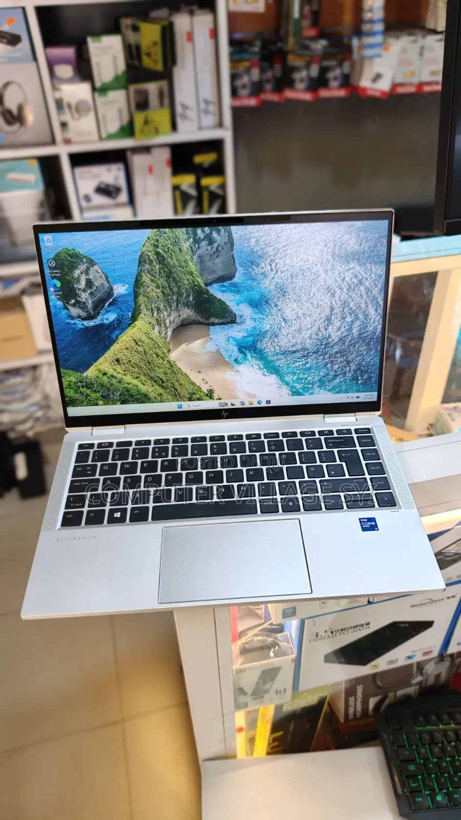 New Laptop HP EliteBook 1040 G8 16GB Intel Core i5 SSD 512GB