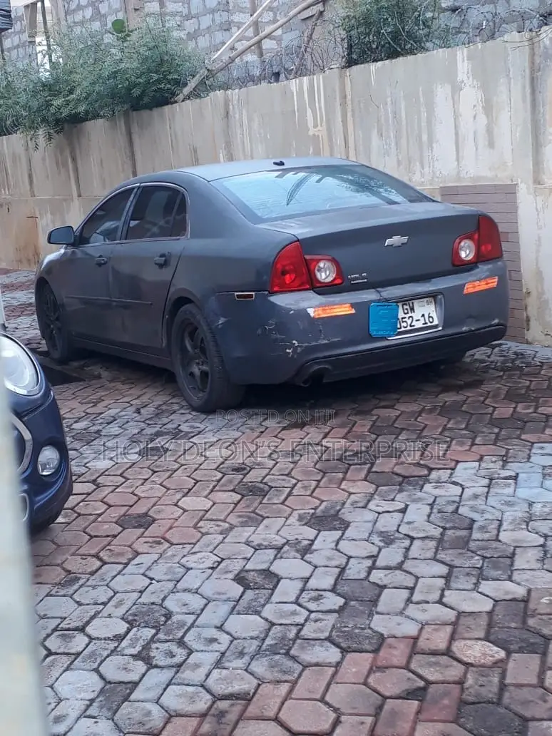 Chevrolet Cobalt 2010 Gray