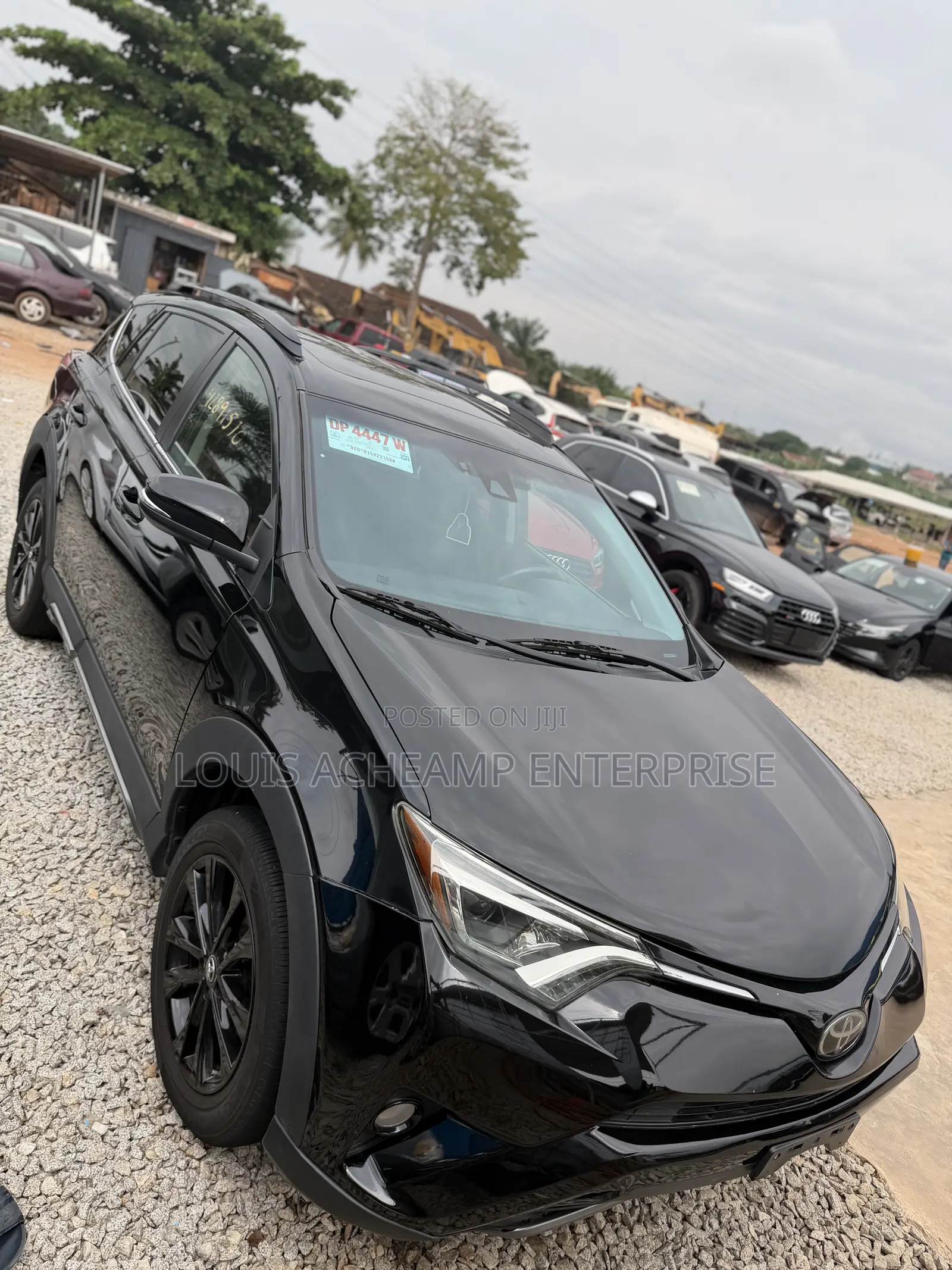 Toyota RAV4 XLE 4dr SUV (2.5L 4cyl 6A) 2018 Black